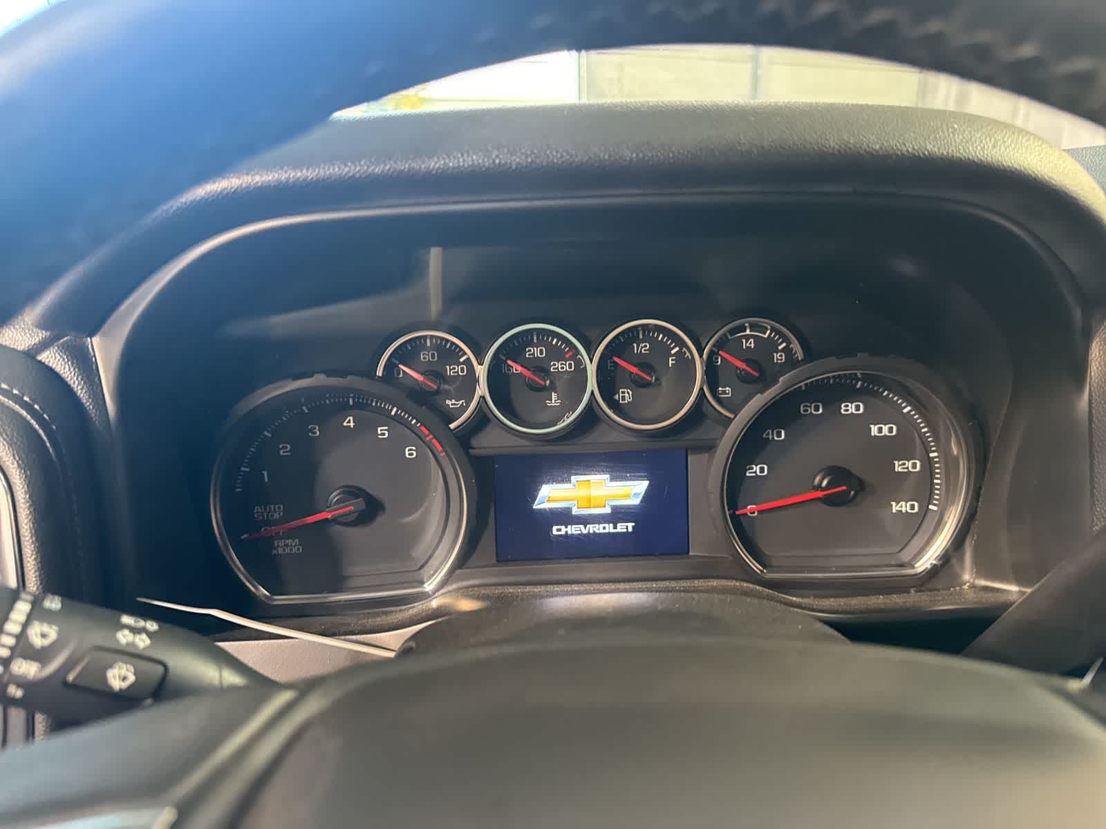 Thumbnail: 2021 Chevrolet Silverado 1500 - 21