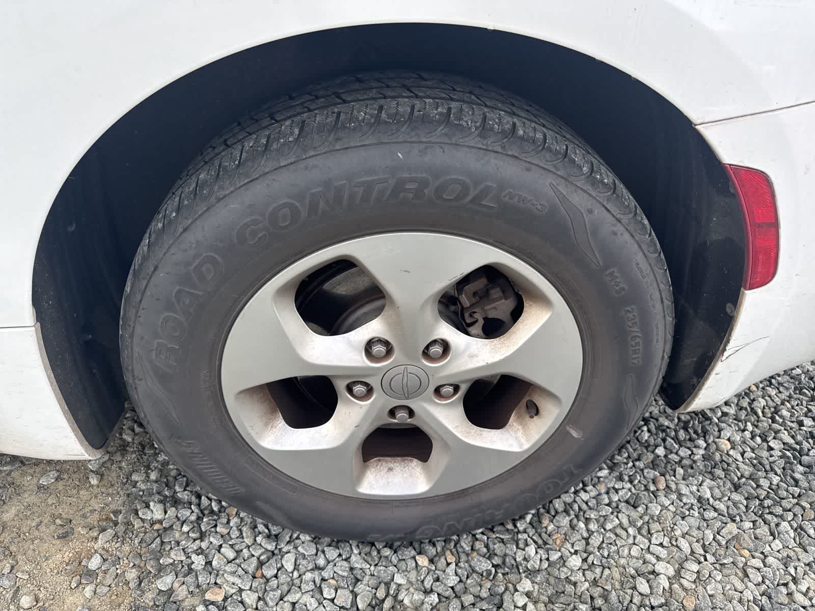 Thumbnail: 2017 Chrysler Pacifica - 11