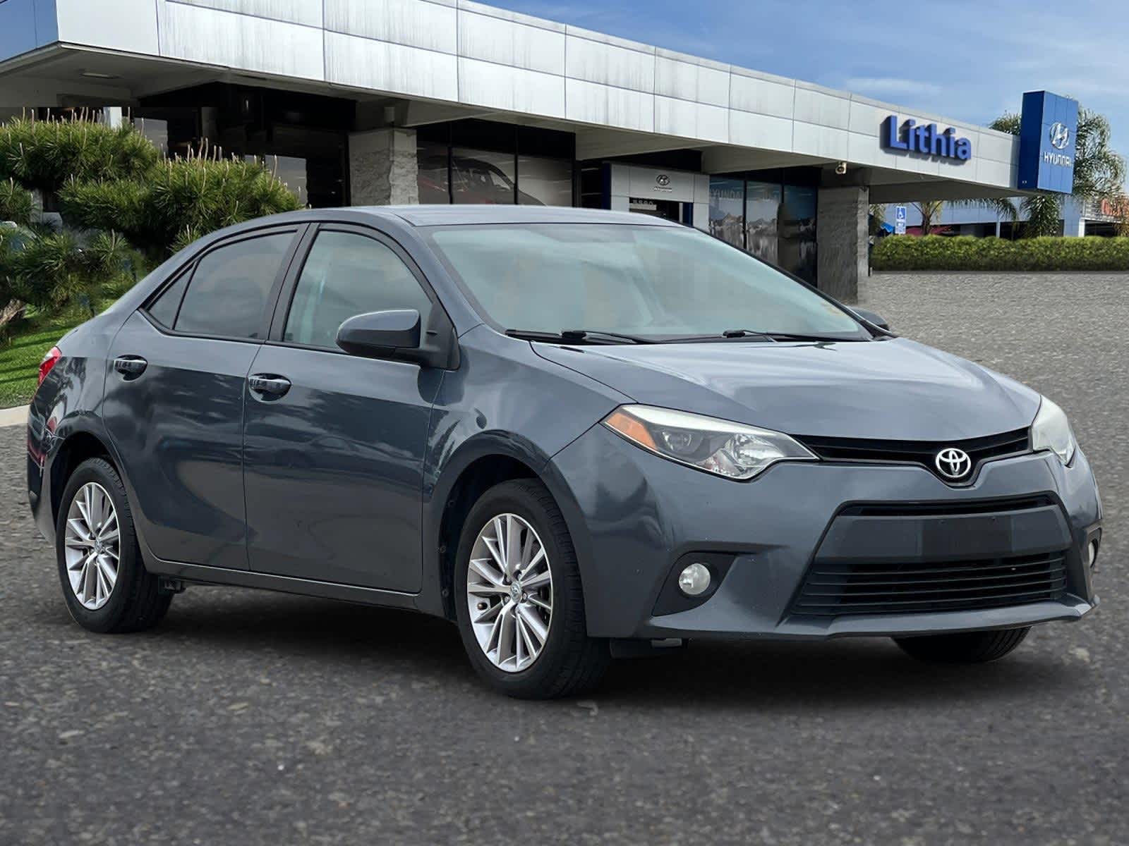 Thumbnail: 2014 Toyota Corolla - 10