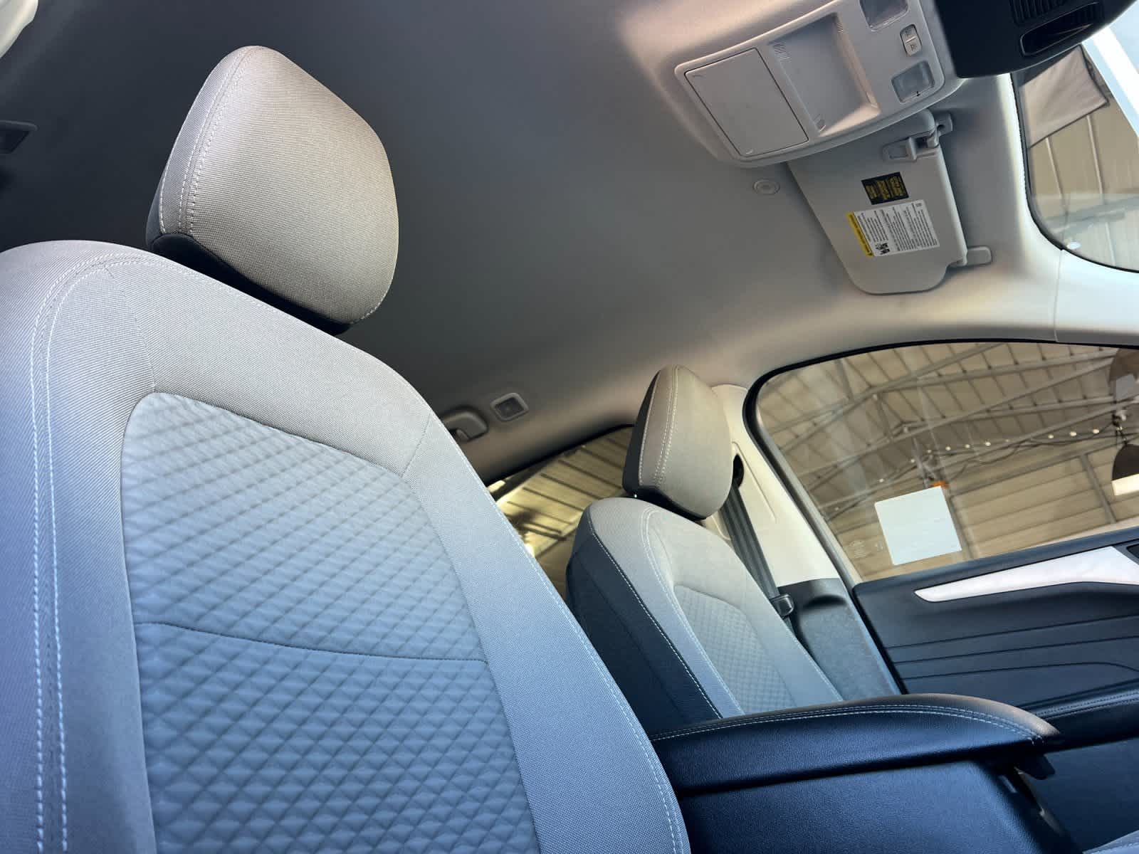 Thumbnail: 2022 Ford Escape - 17