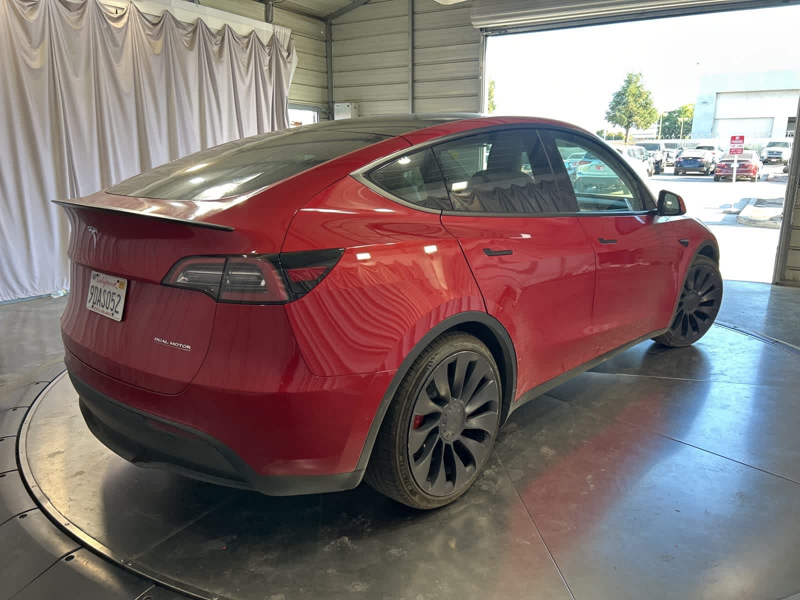 Thumbnail: 2022 Tesla Model Y - 9