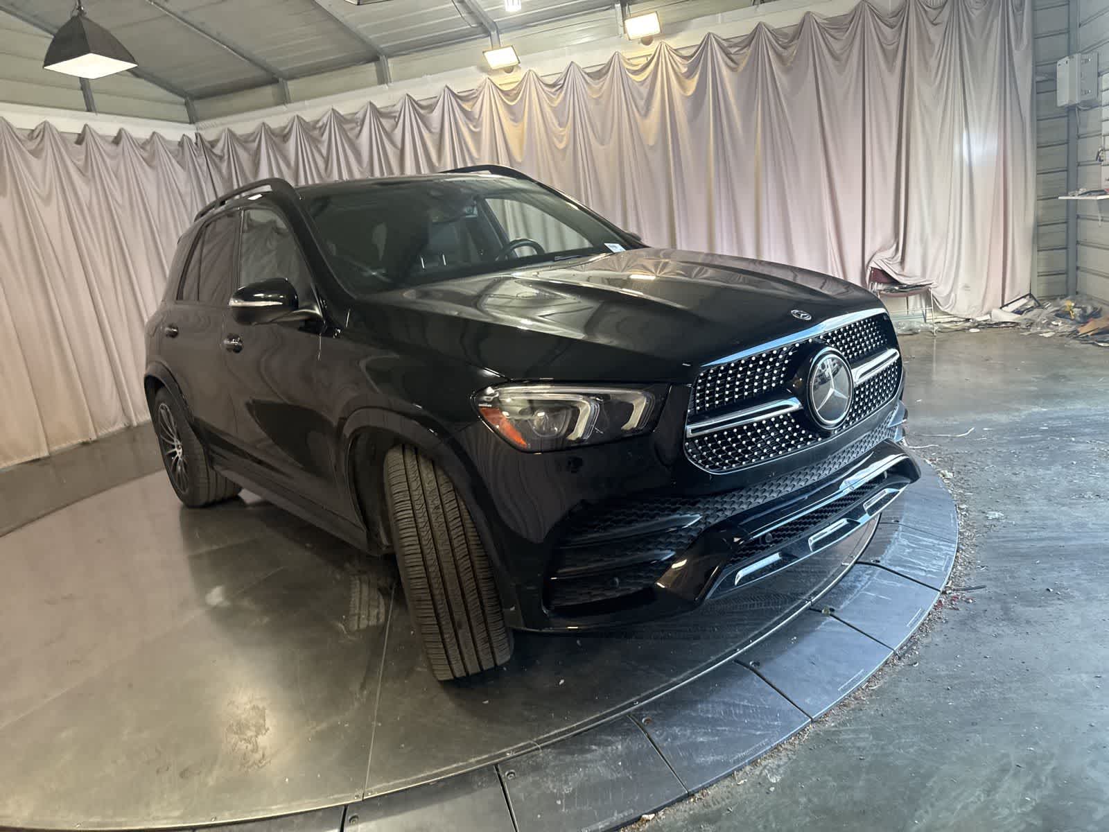 2023 Mercedes-Benz GLE 450 4MATIC photo 2