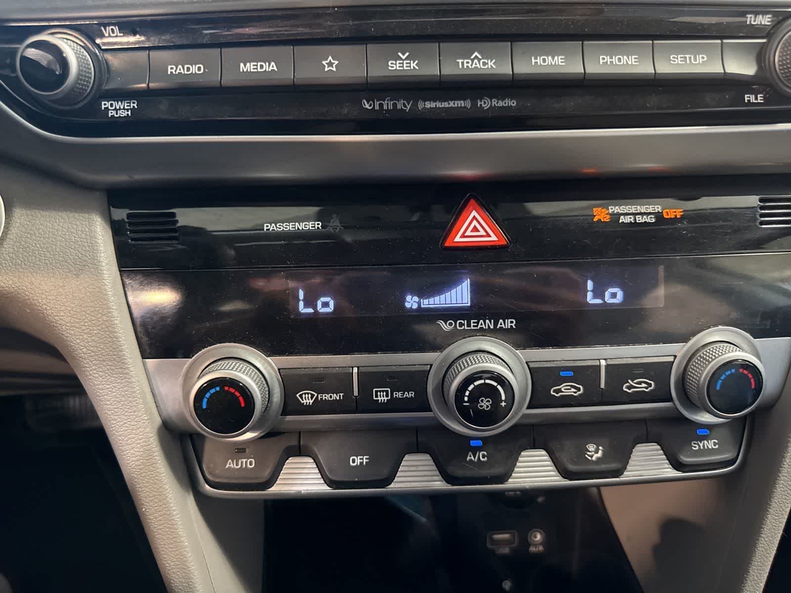 Thumbnail: 2020 Hyundai Elantra - 27