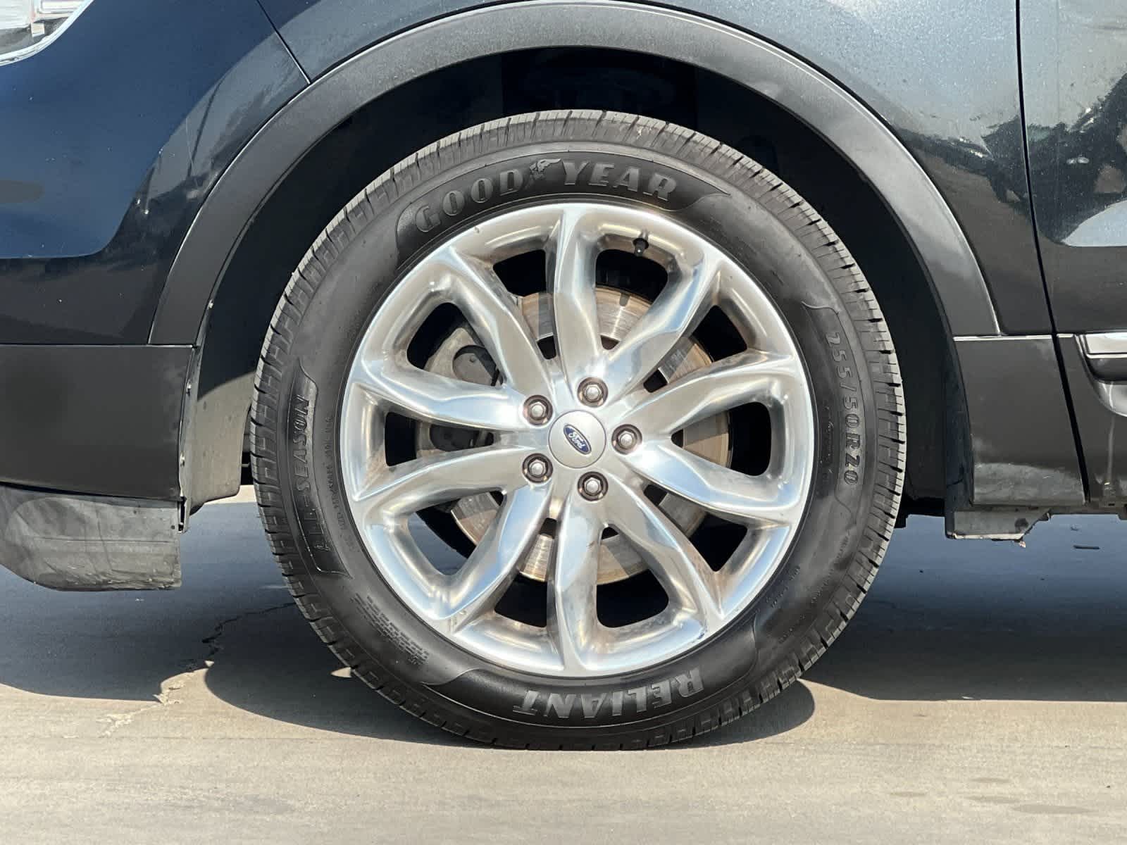 Thumbnail: 2014 Ford Explorer - 27