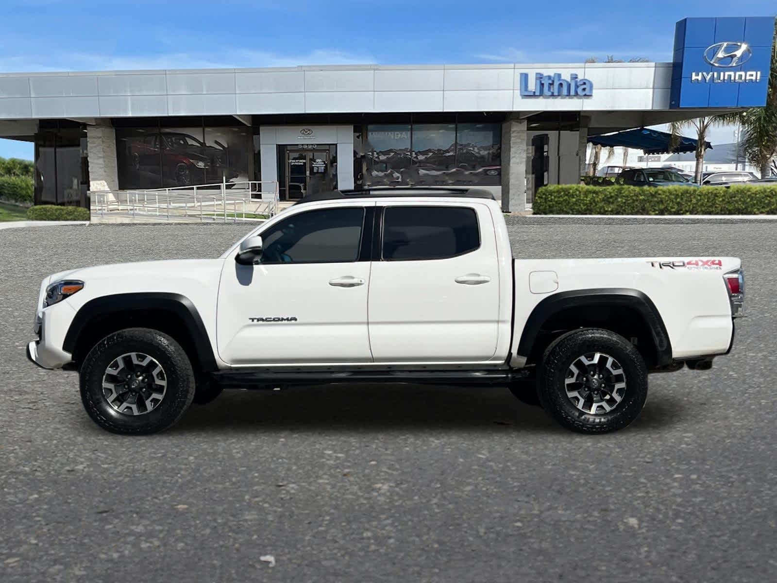 Thumbnail: 2023 Toyota Tacoma - 5