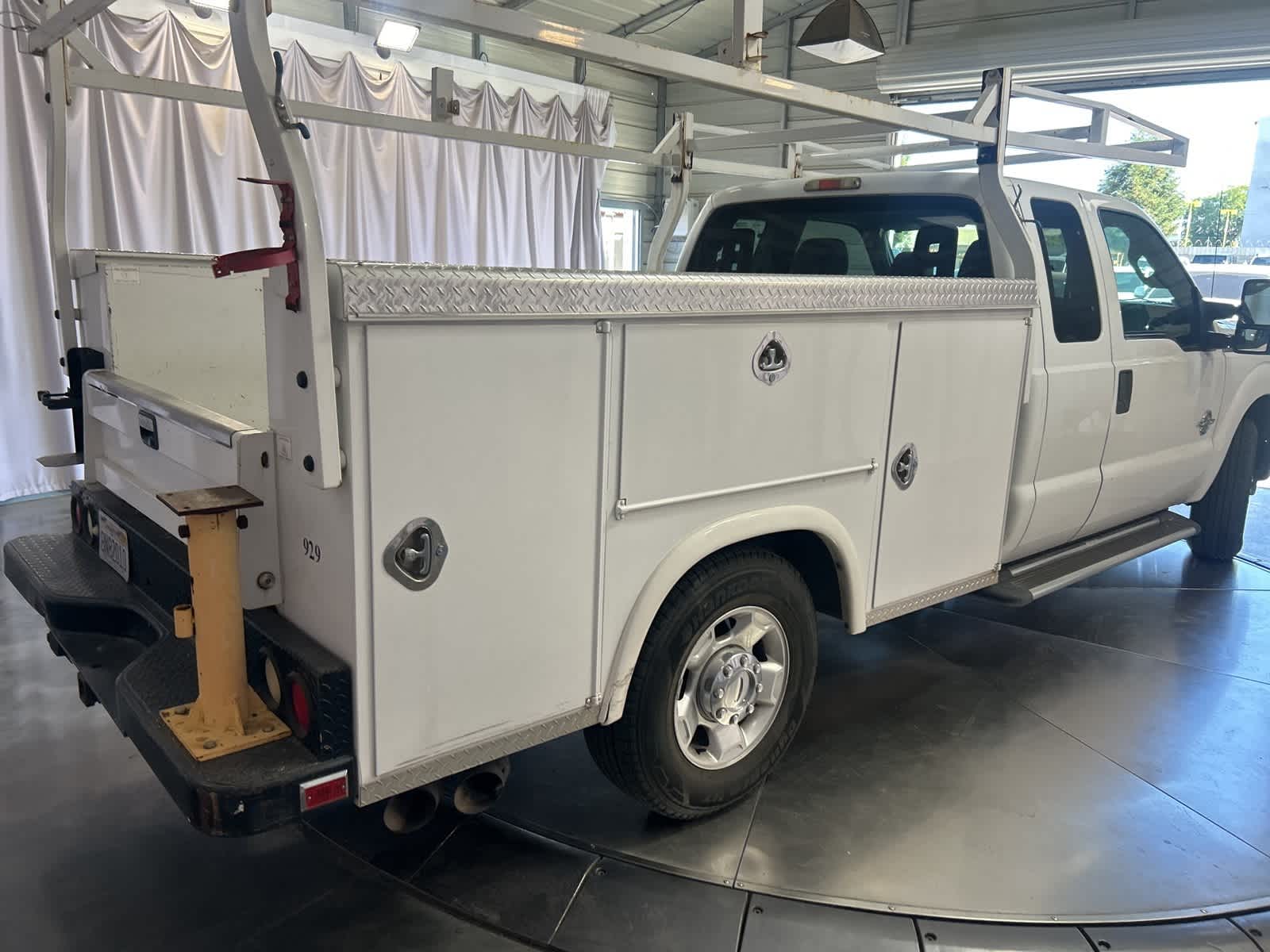 2011 Ford F-250  10