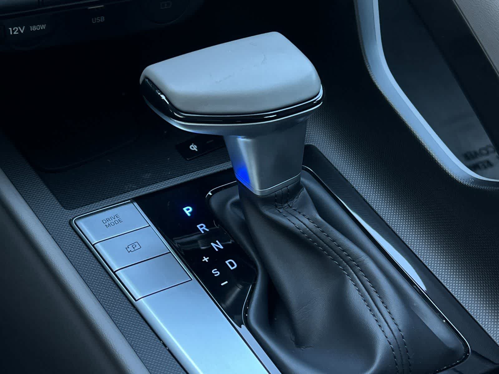 Thumbnail: 2025 Hyundai Elantra - 21