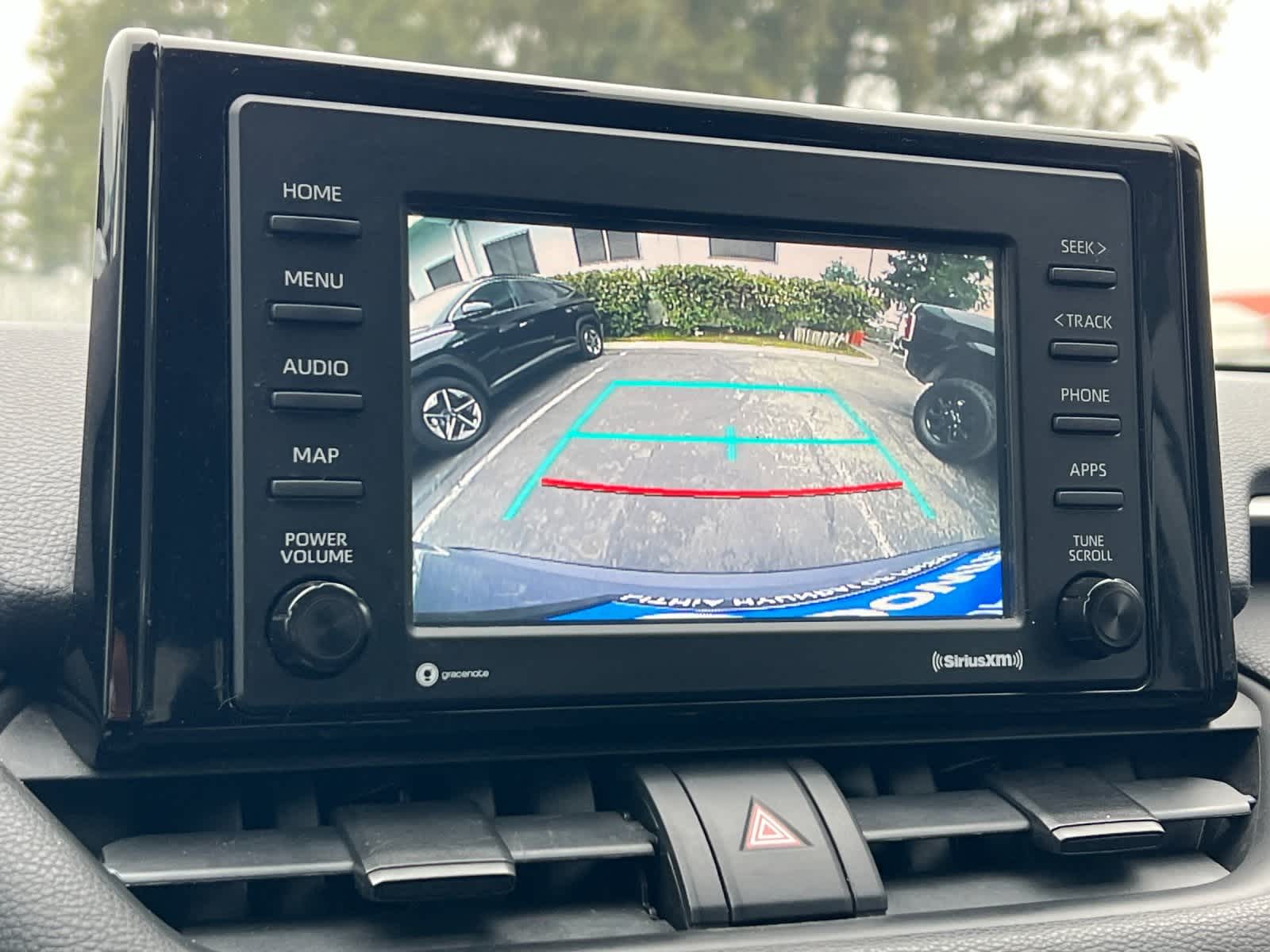 Thumbnail: 2020 Toyota RAV4 - 19