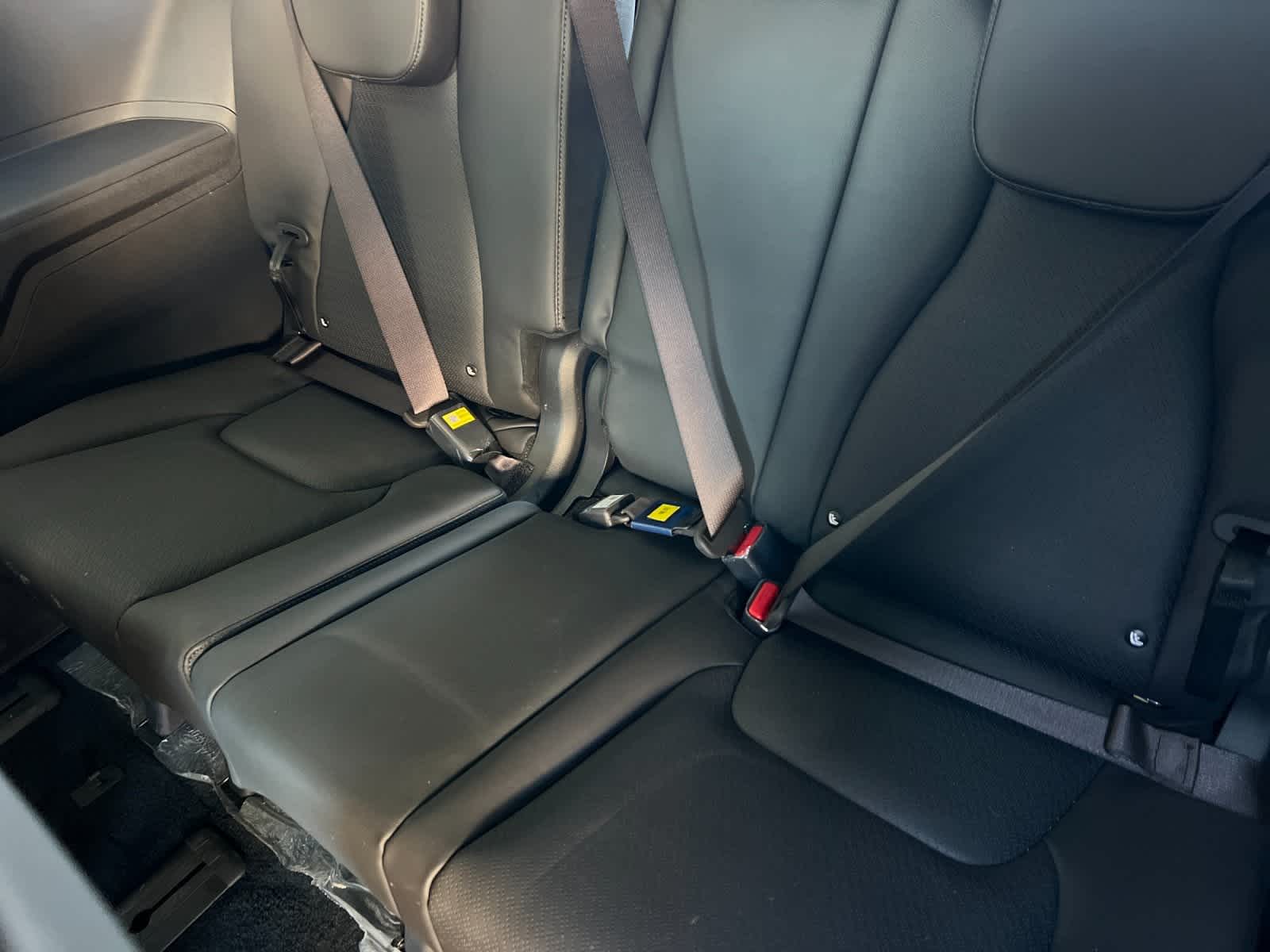 Thumbnail: 2025 Kia Carnival - 16