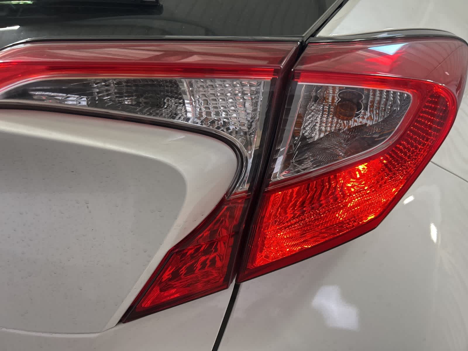 Thumbnail: 2019 Toyota C-HR - 9