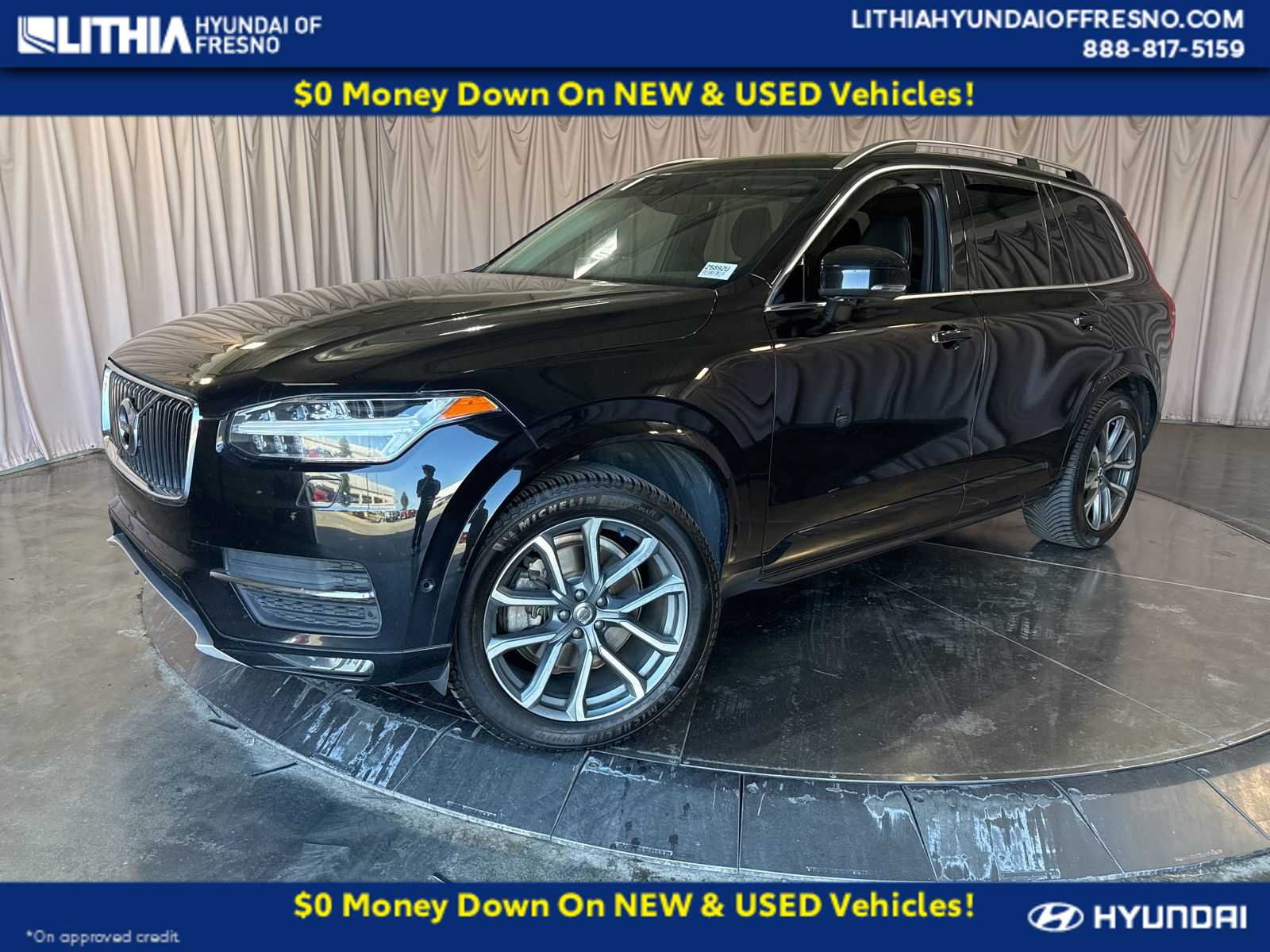 2017 Volvo XC90 T6 Momentum -
                  Fresno, CA