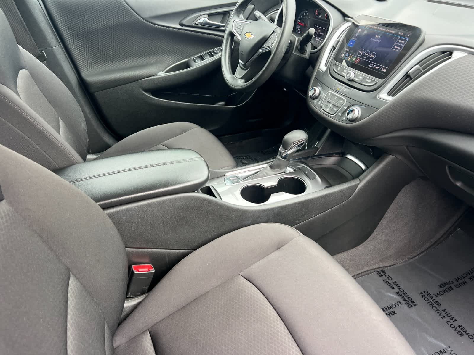 Thumbnail: 2023 Chevrolet Malibu - 15