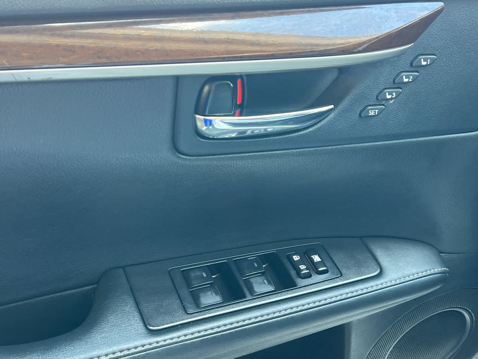 2014 Lexus ES 350 12