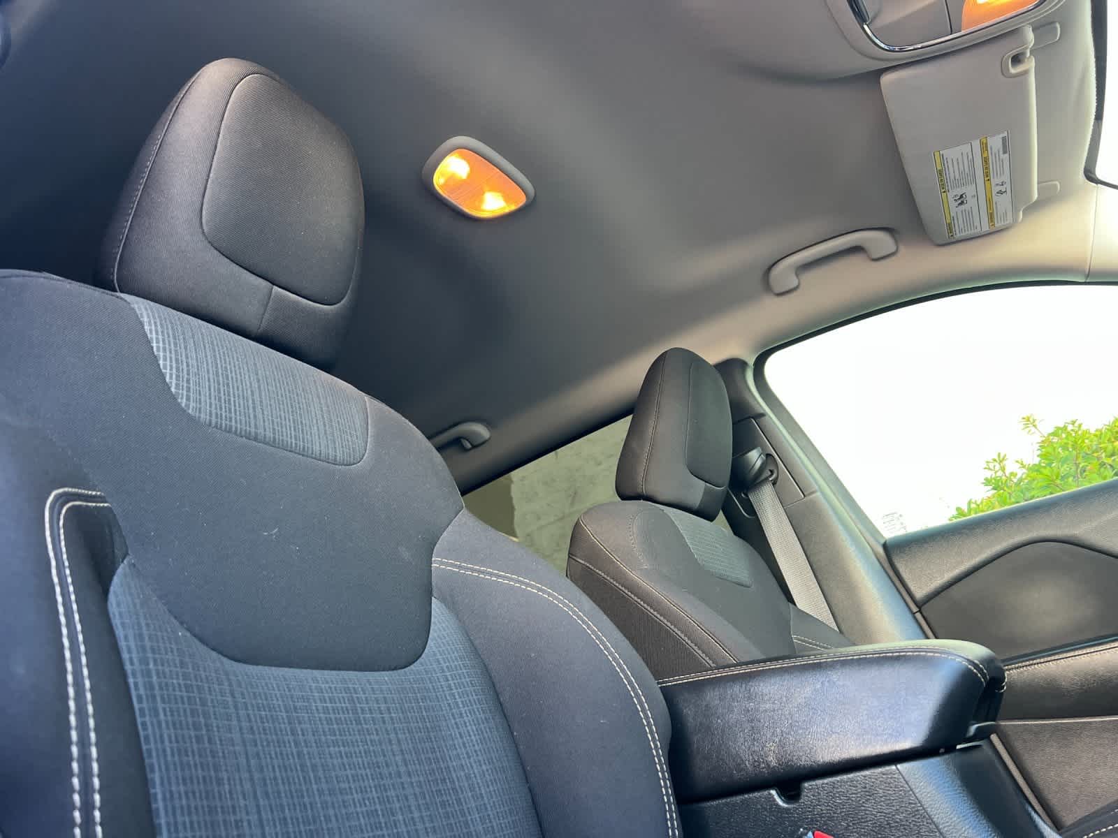 Thumbnail: 2016 Jeep Cherokee - 17