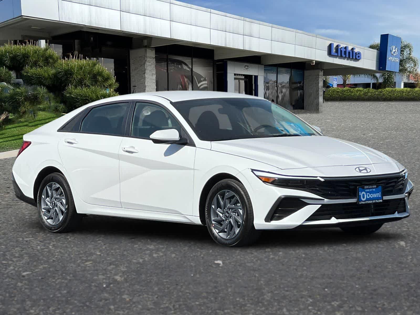 2025 Hyundai Elantra Blue - Photo 9