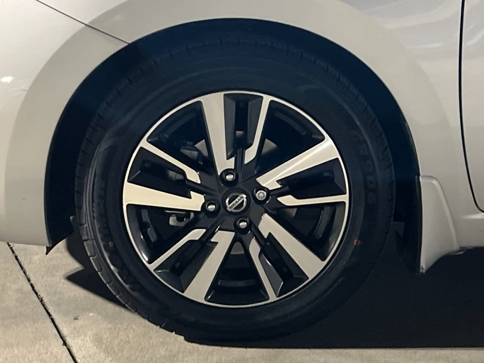 Thumbnail: 2021 Nissan Versa - 24