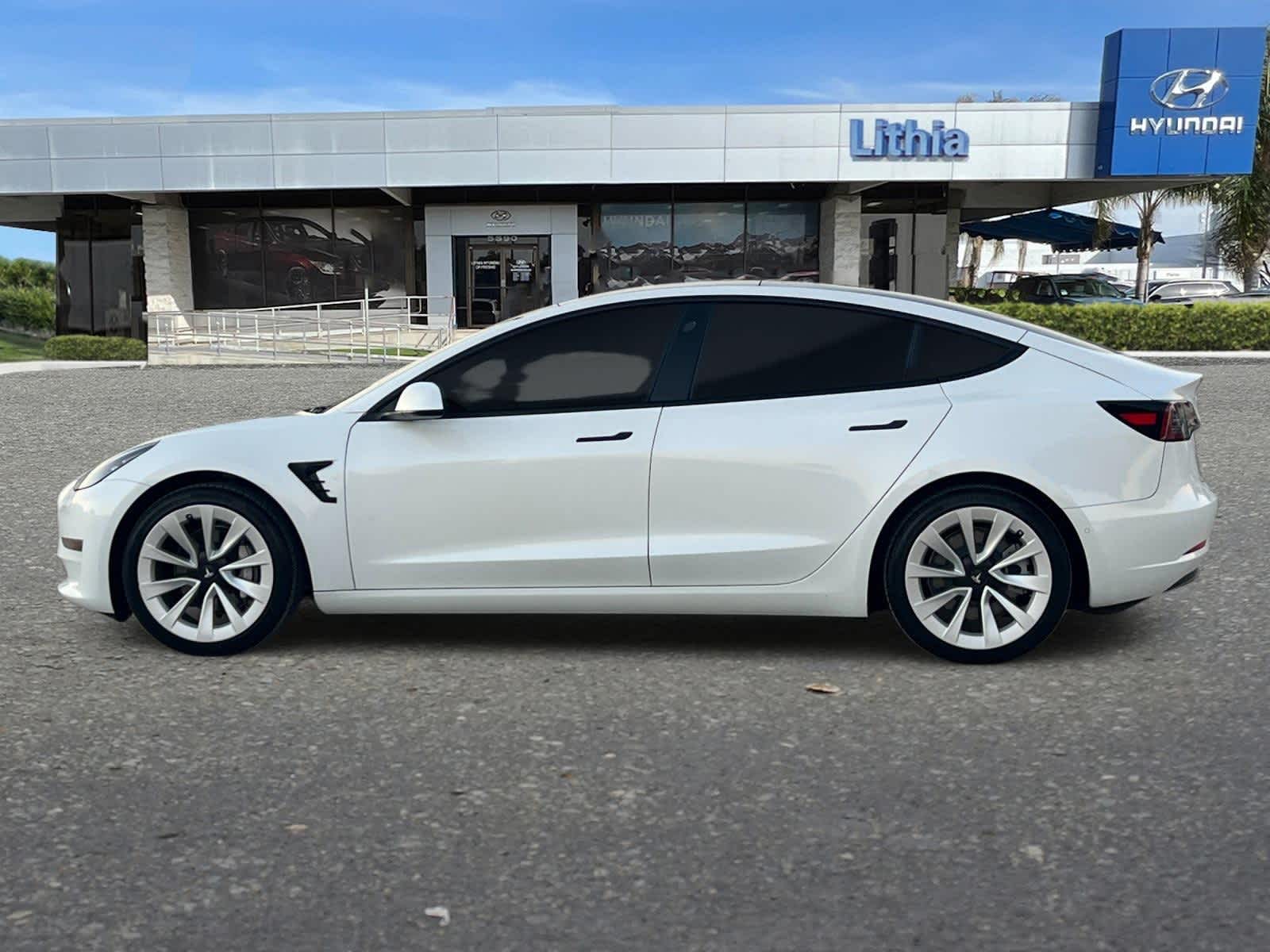 Thumbnail: 2022 Tesla Model 3 - 5
