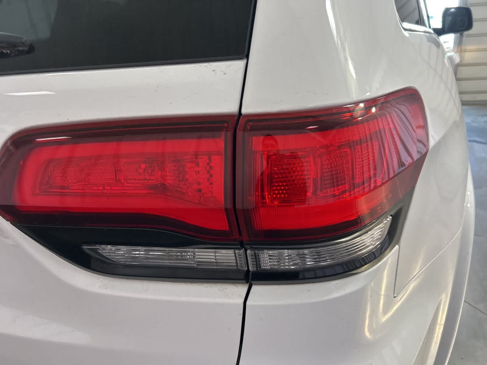 Thumbnail: 2021 Jeep Grand Cherokee - 10