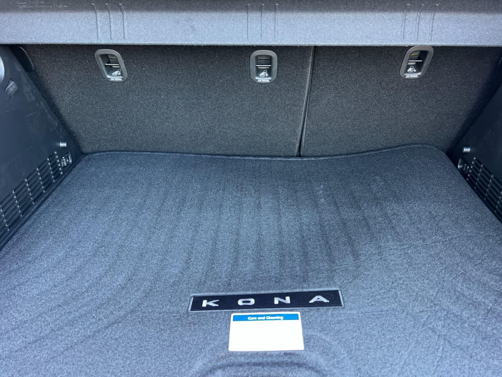 2025 Hyundai Kona SEL - Photo 15