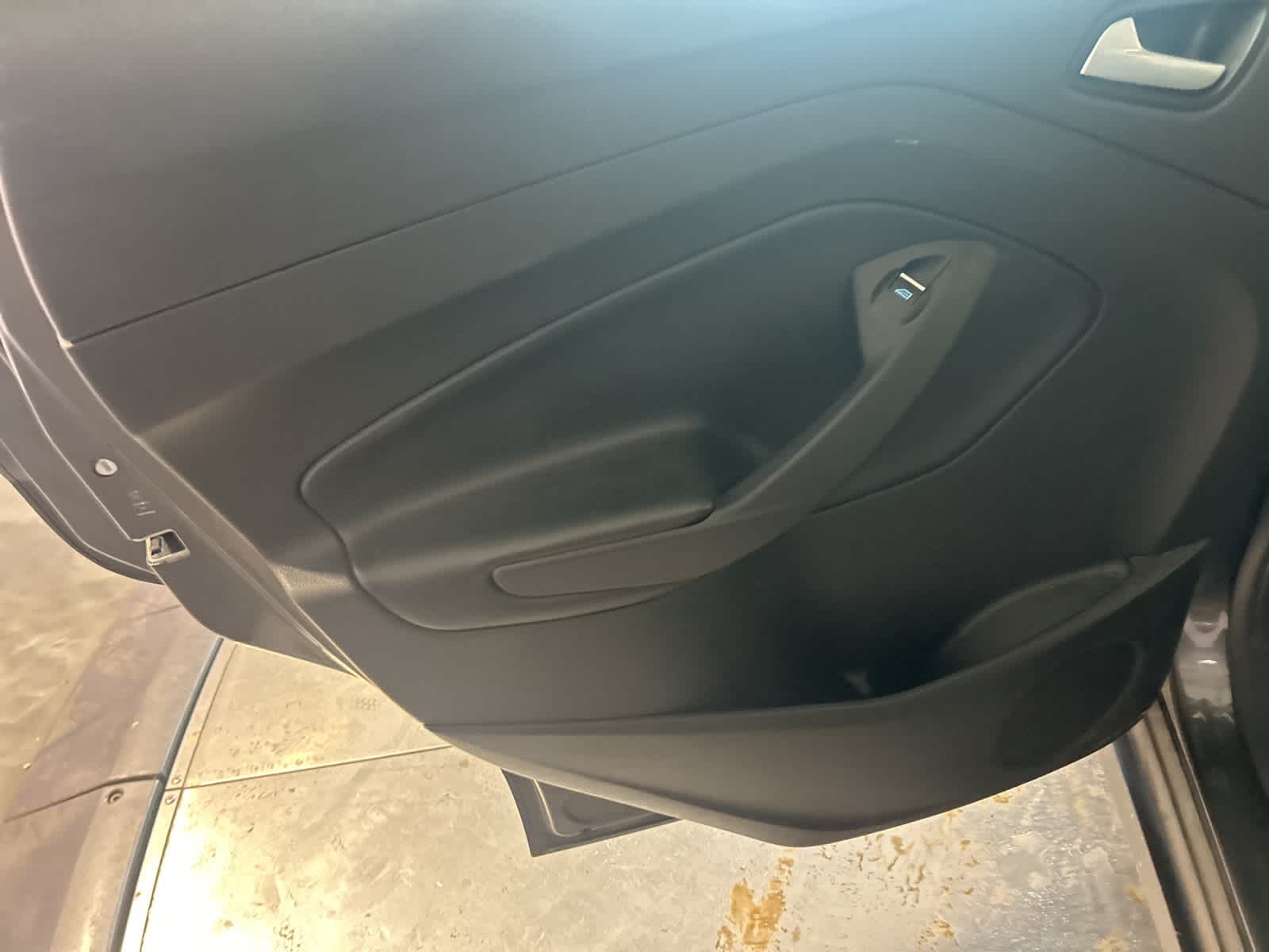 Thumbnail: 2018 Ford C-Max - 19