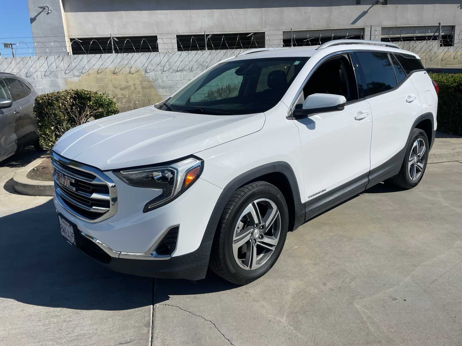 Used 2020 GMC Terrain SLT with VIN 3GKALPEV2LL132262 for sale in Fresno, CA