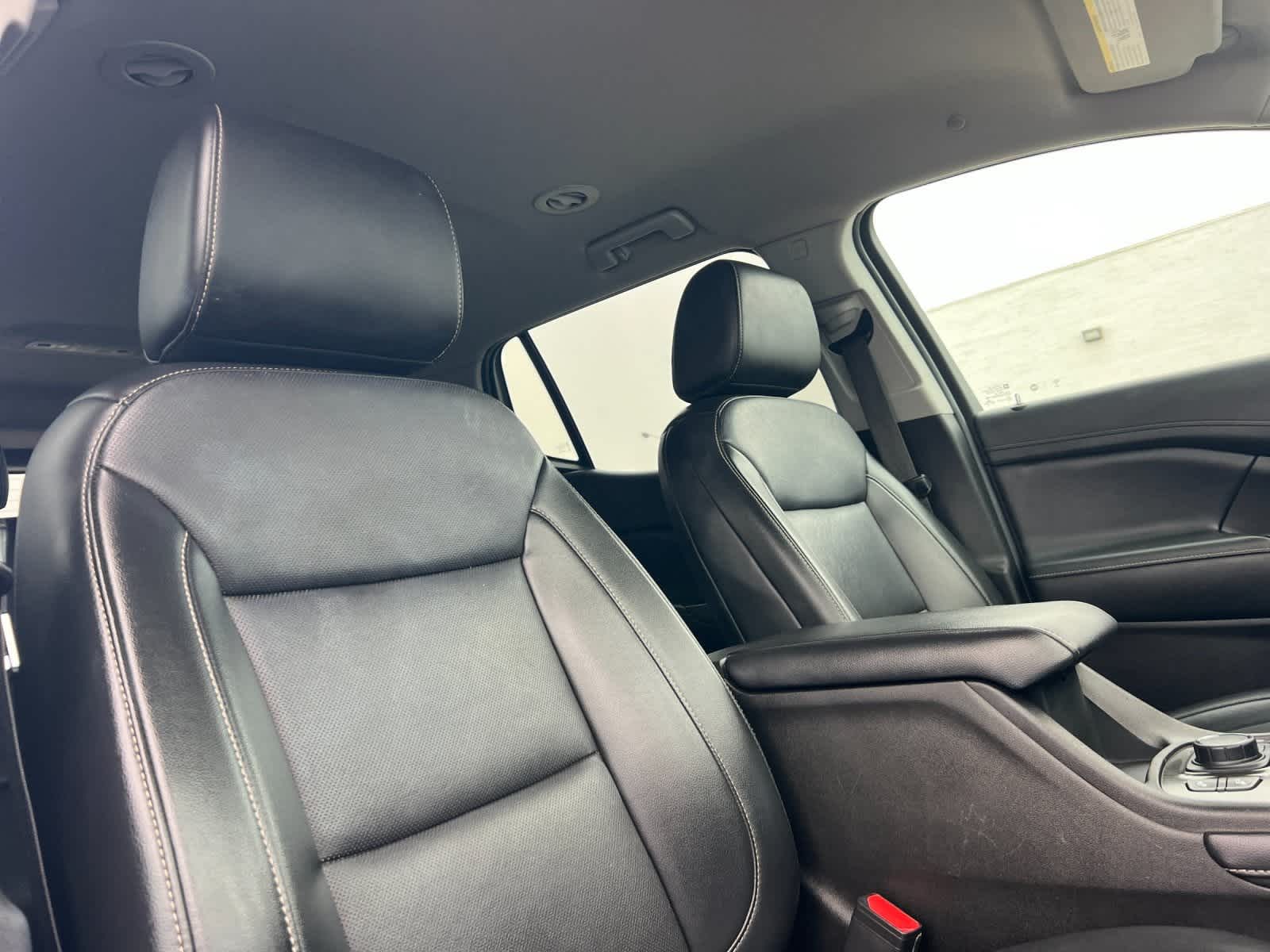 Thumbnail: 2023 GMC Acadia - 18