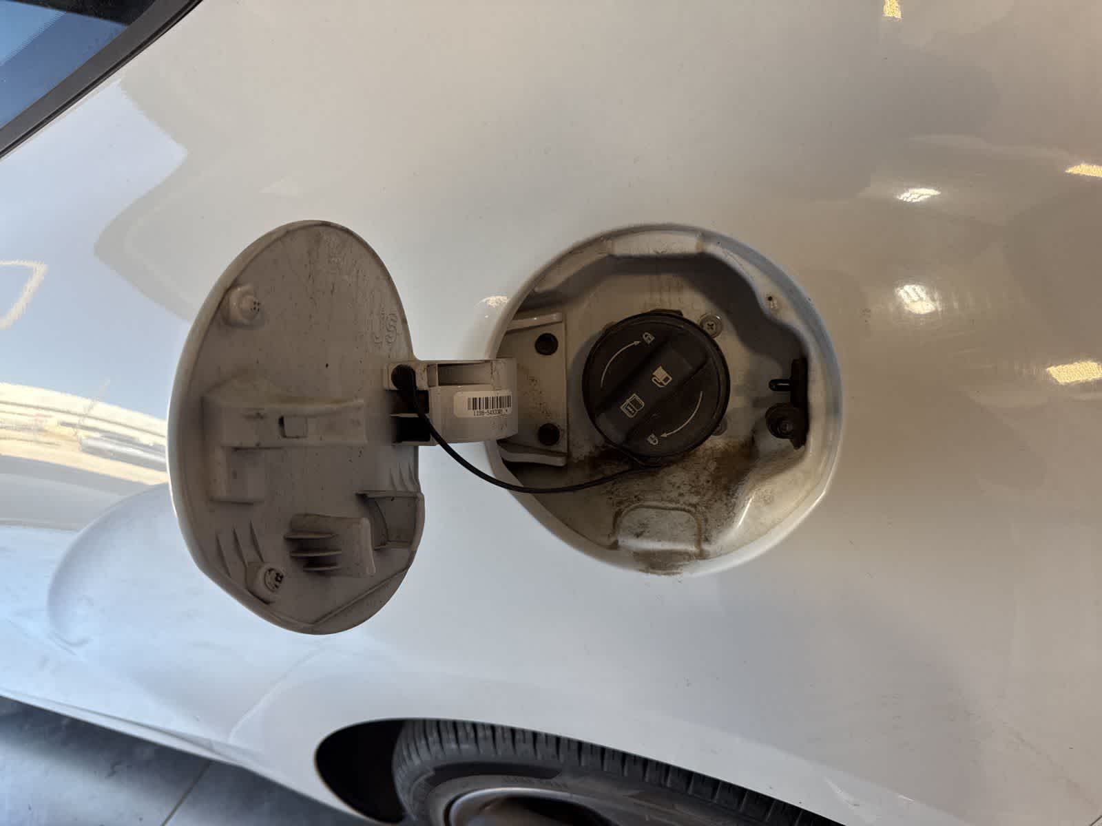 Thumbnail: 2019 Hyundai Veloster - 11