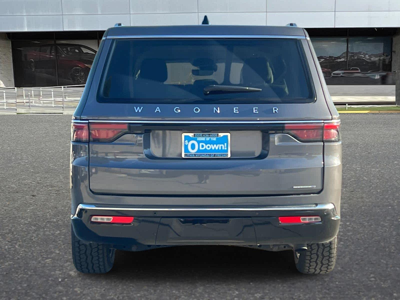 Thumbnail: 2024 Jeep Wagoneer - 8