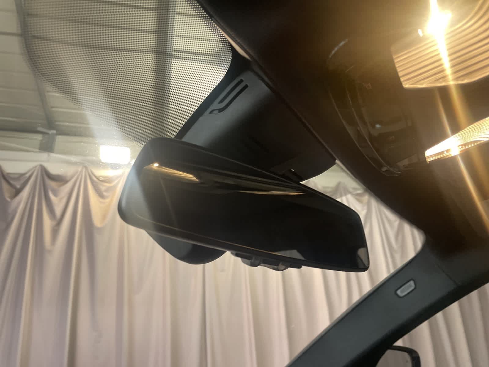 Thumbnail: 2022 BMW 3 Series - 24