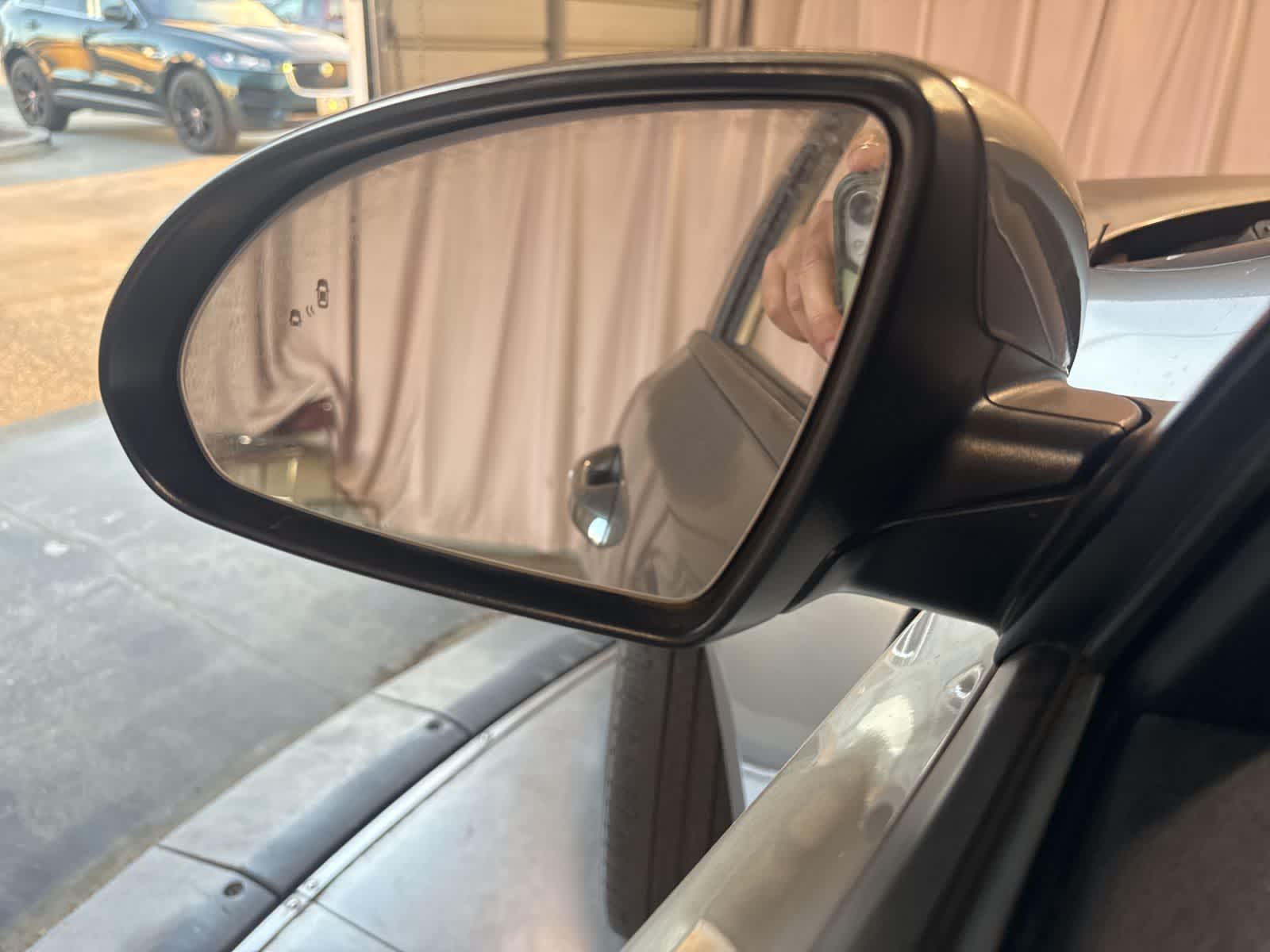 Thumbnail: 2016 Kia Optima - 10