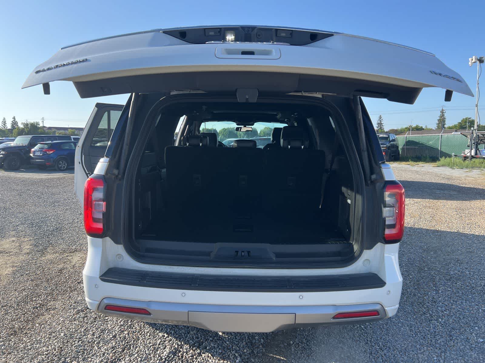 Thumbnail: 2023 Ford Expedition MAX - 18