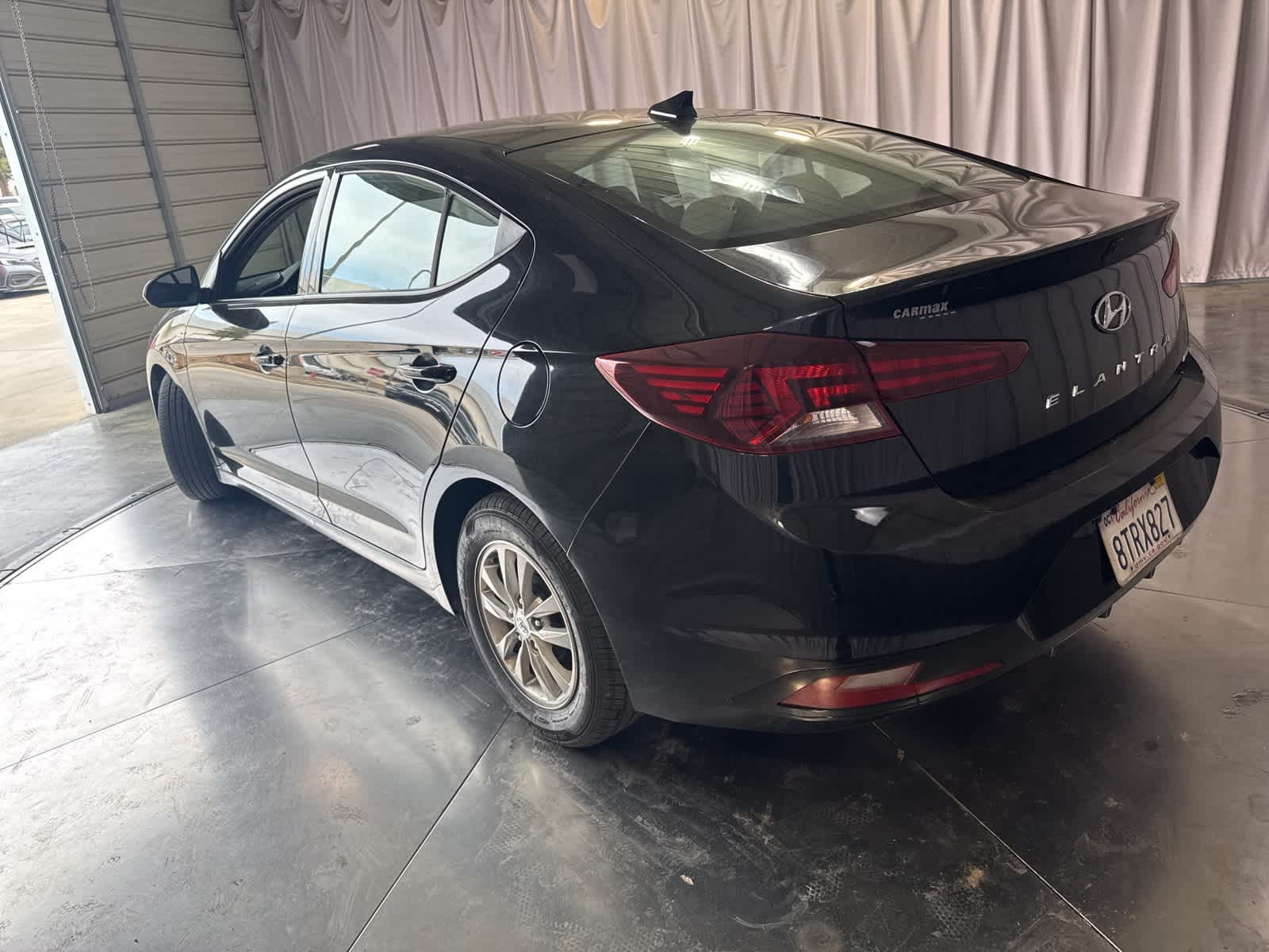 Thumbnail: 2020 Hyundai Elantra - 8