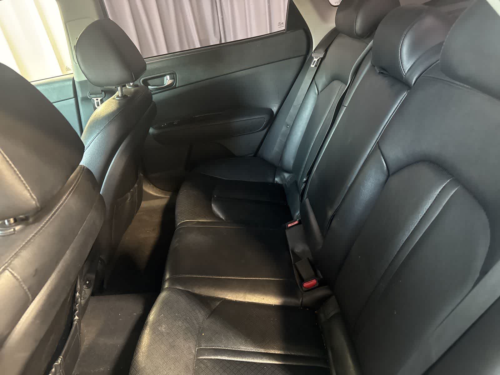 Thumbnail: 2016 Kia Optima - 17