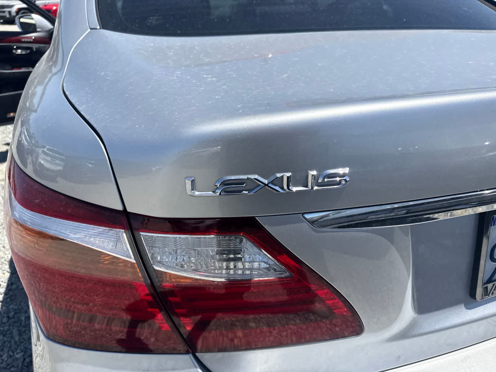 Thumbnail: 2010 Lexus LS - 12