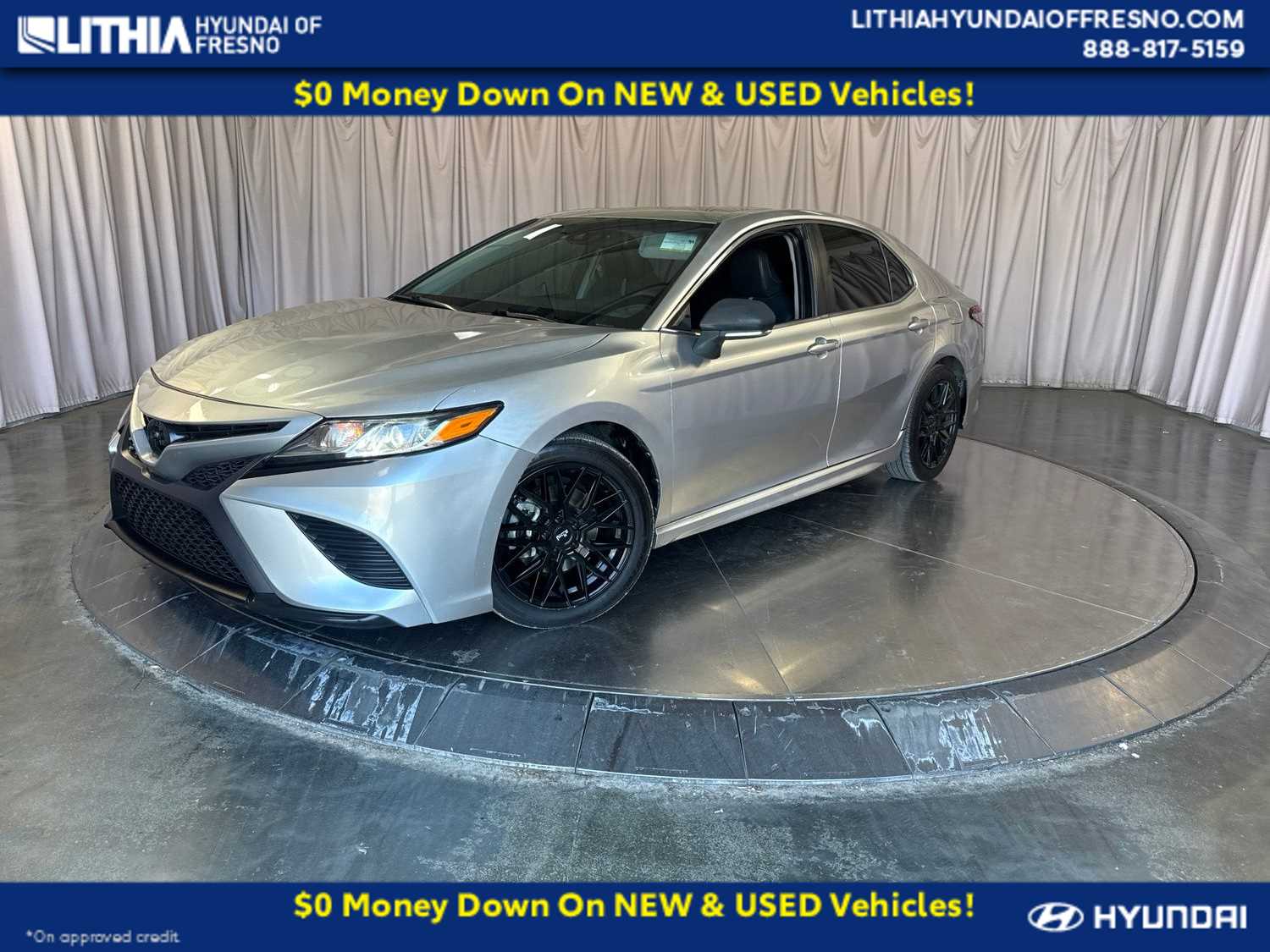 2018 Toyota Camry SE -
                  Fresno, CA