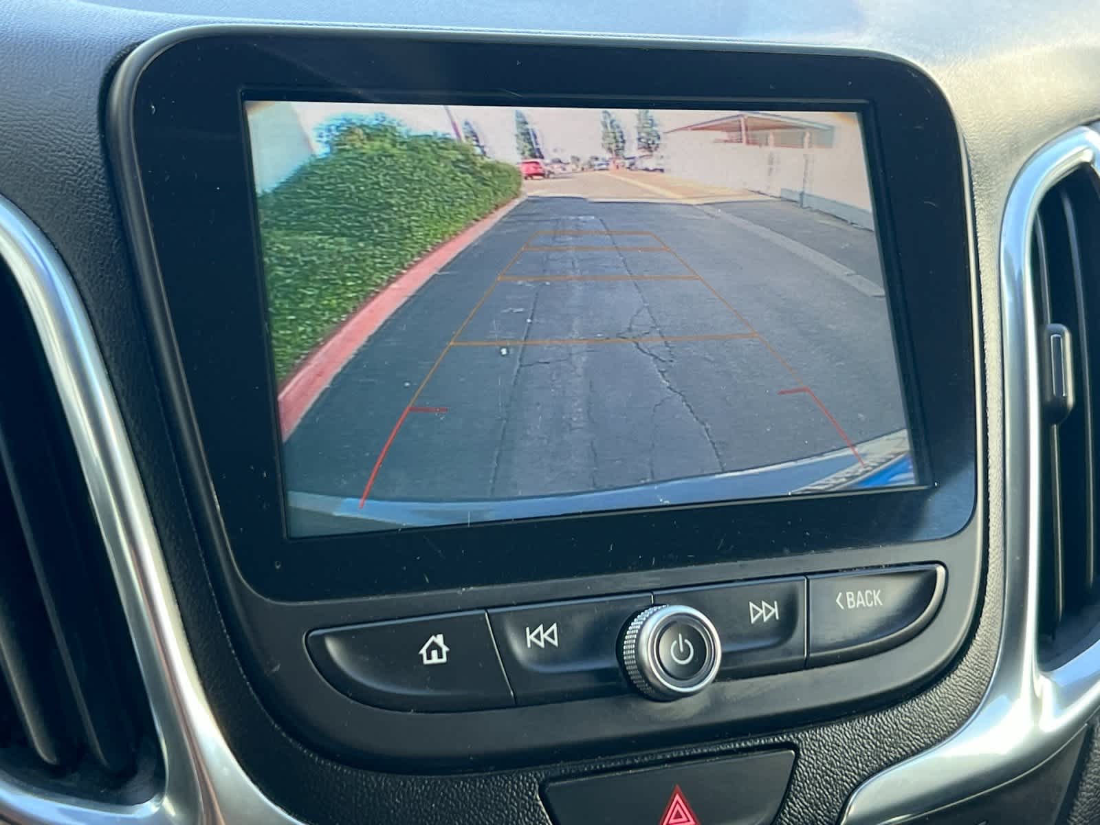 Thumbnail: 2018 Chevrolet Equinox - 19