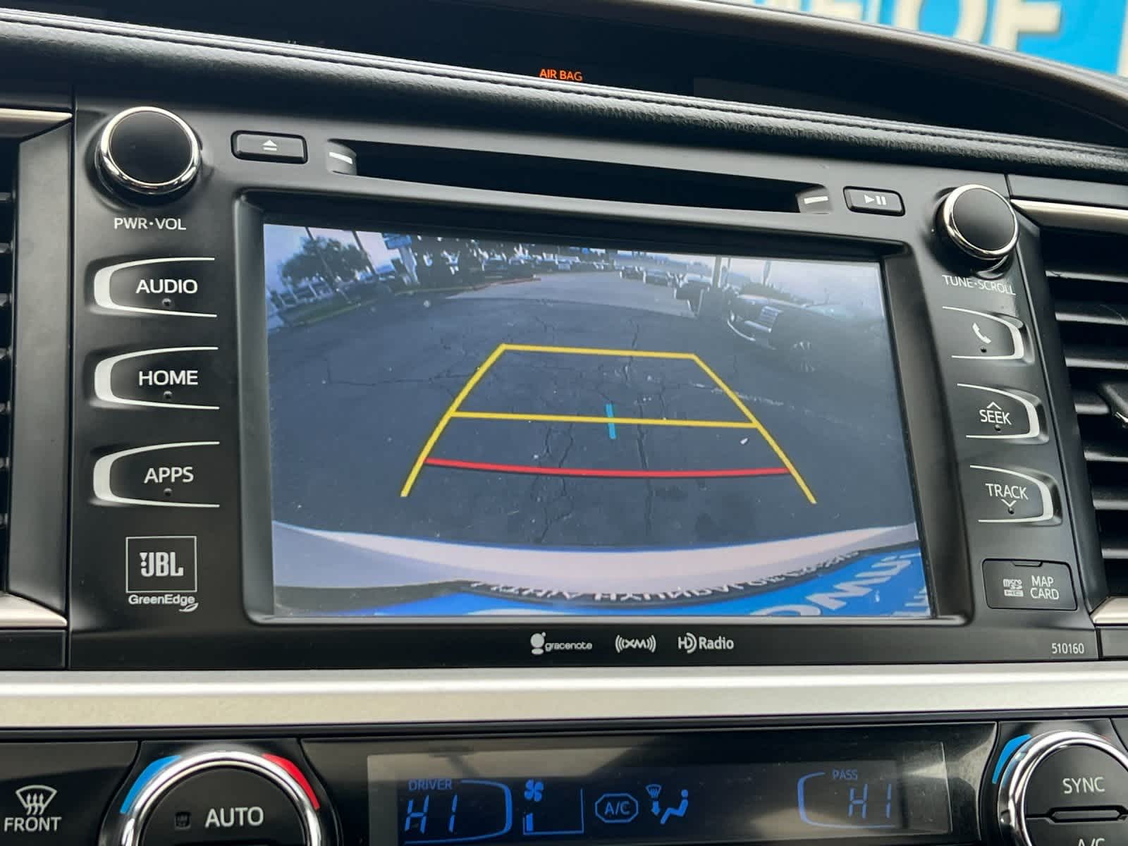 Thumbnail: 2016 Toyota Highlander - 20