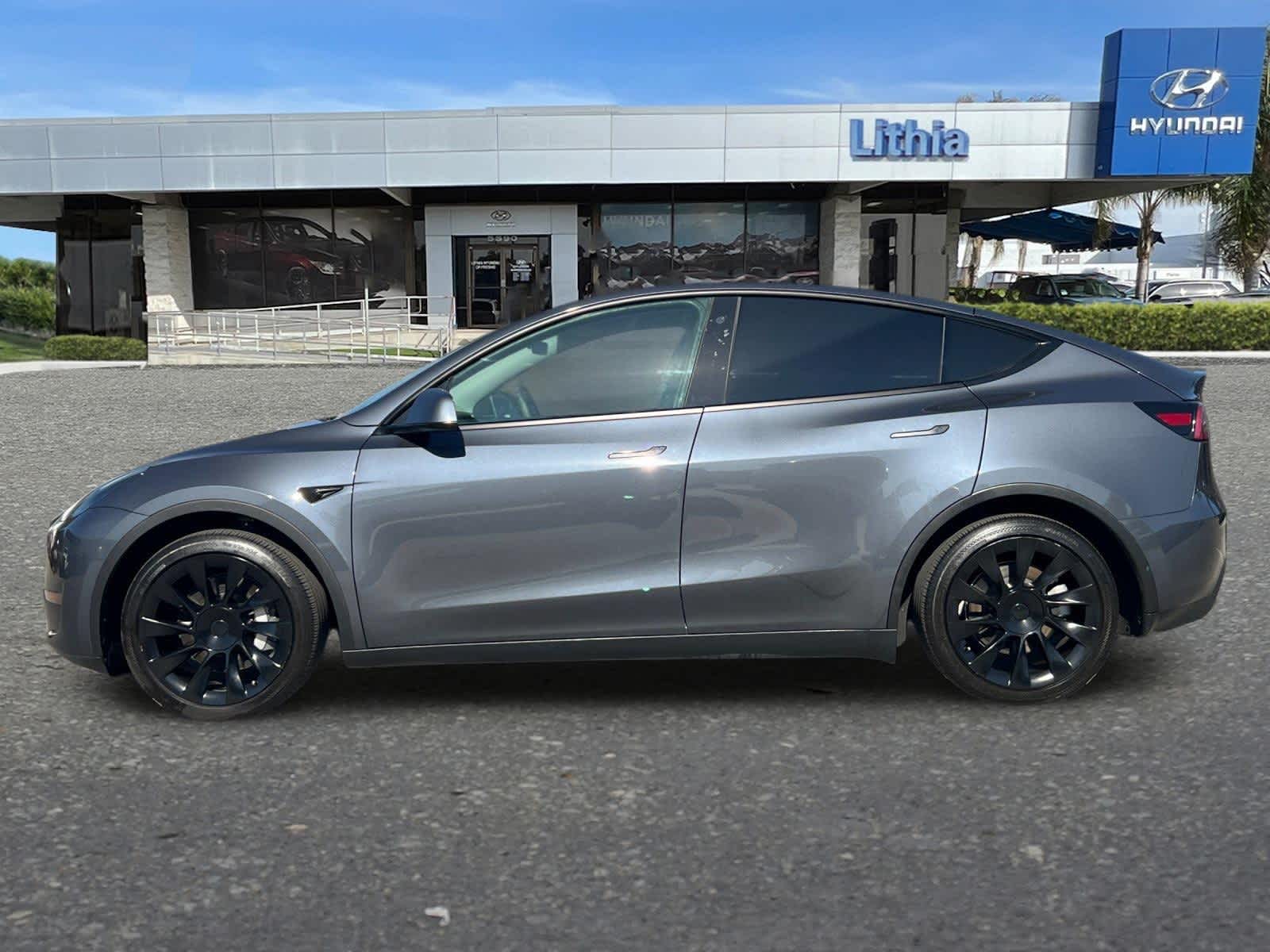 Thumbnail: 2023 Tesla Model Y - 5