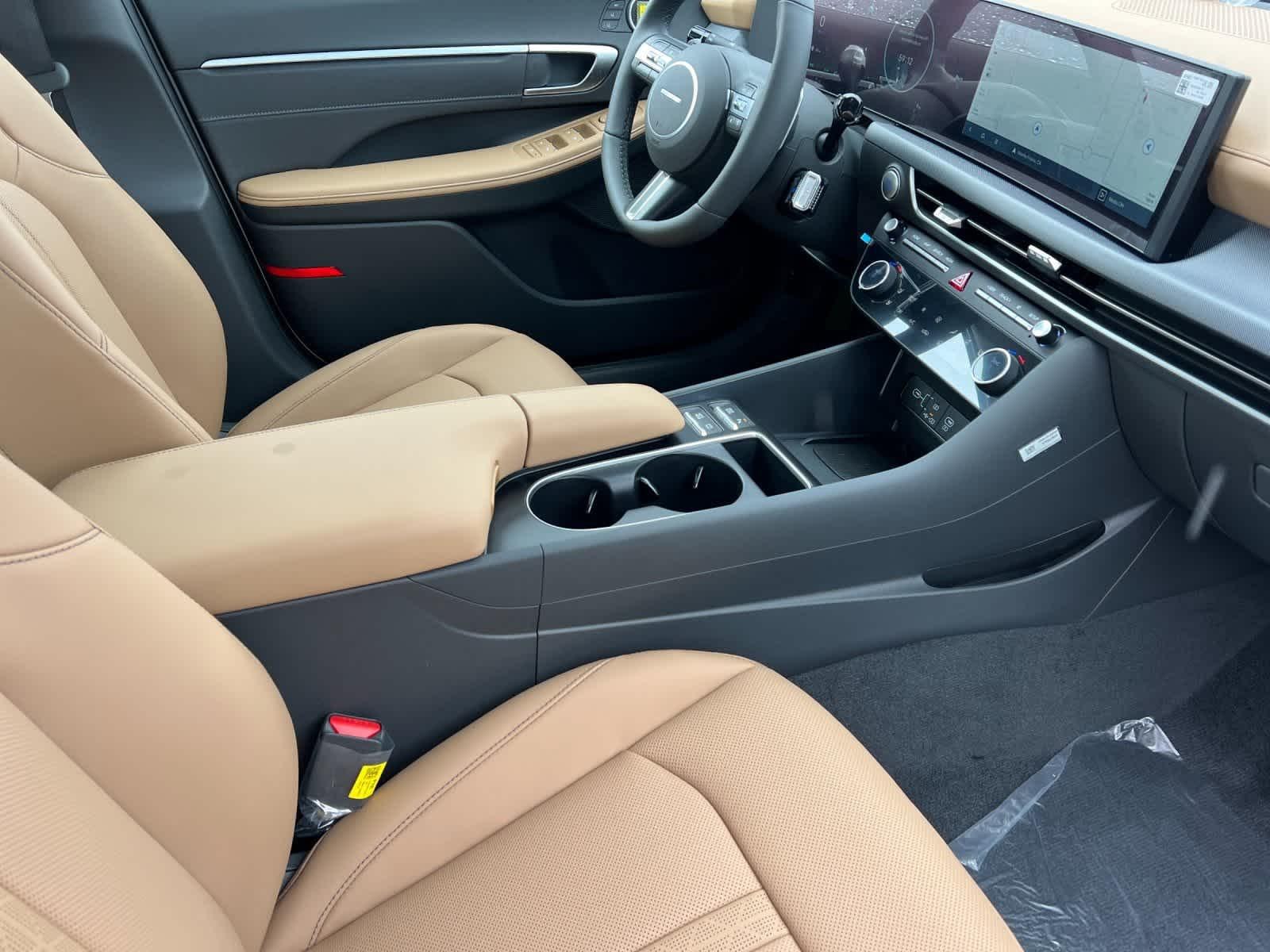 Thumbnail: 2025 Hyundai Sonata - 16