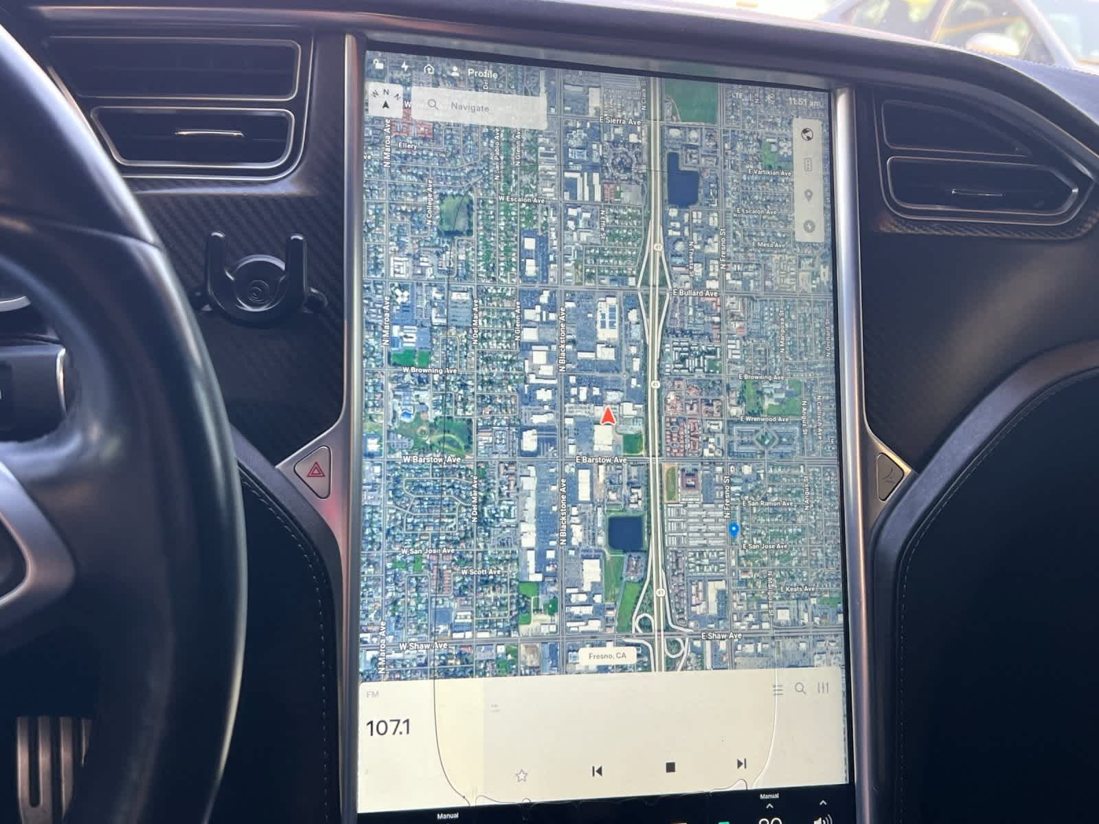 Thumbnail: 2015 Tesla Model S - 18