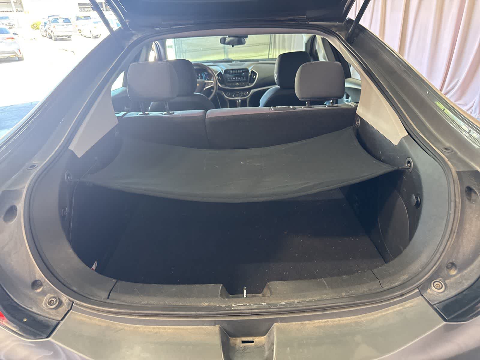 Thumbnail: 2017 Chevrolet Volt - 13