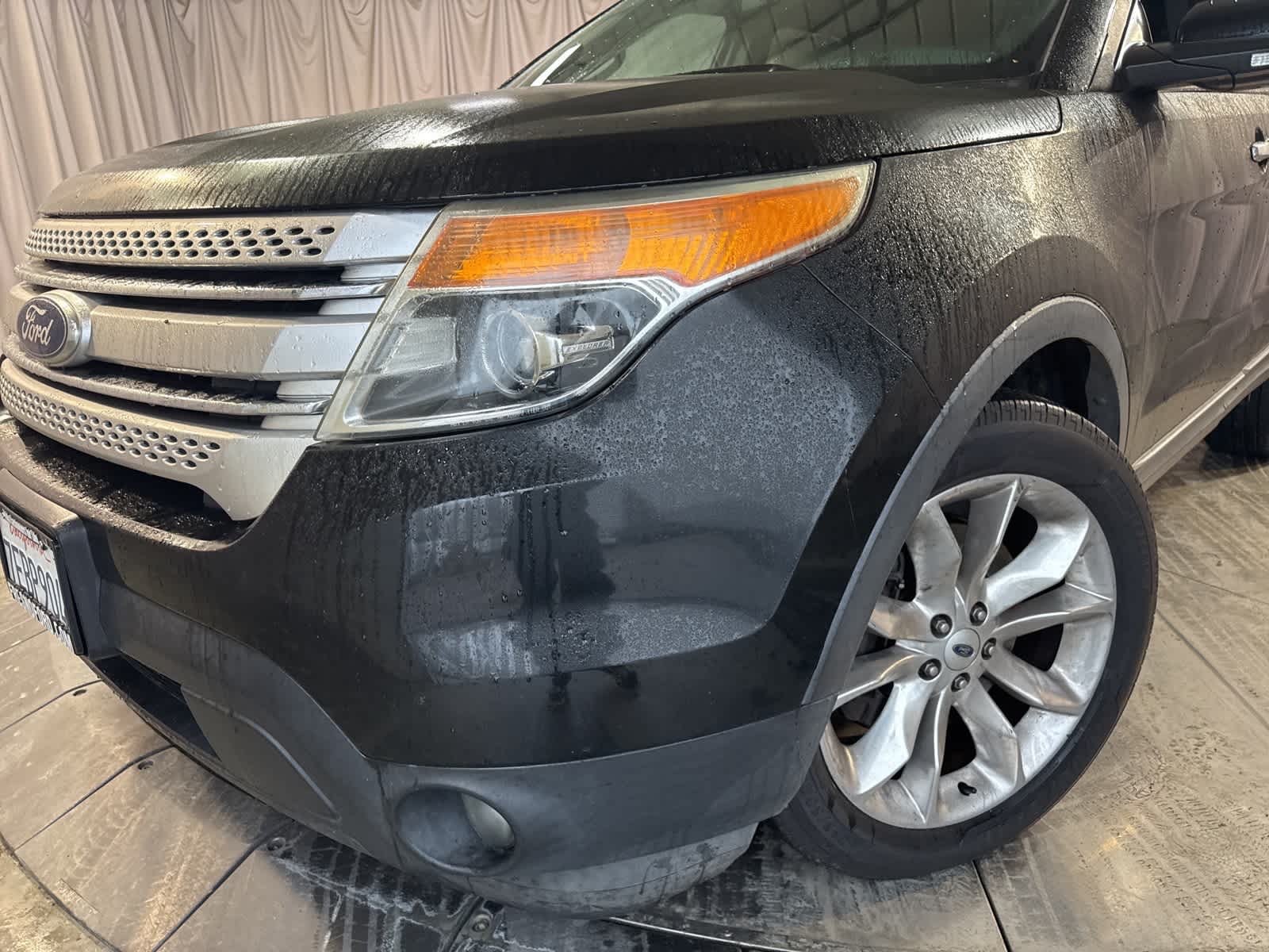 Thumbnail: 2014 Ford Explorer - 8