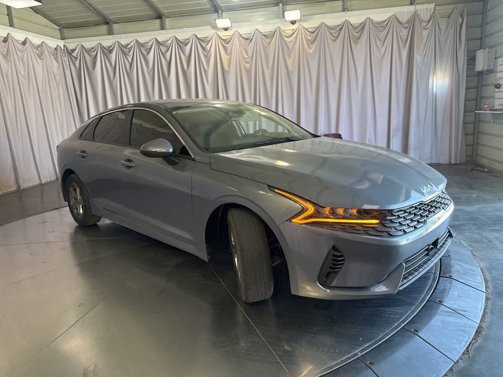 Thumbnail: 2022 Kia K5 - 2