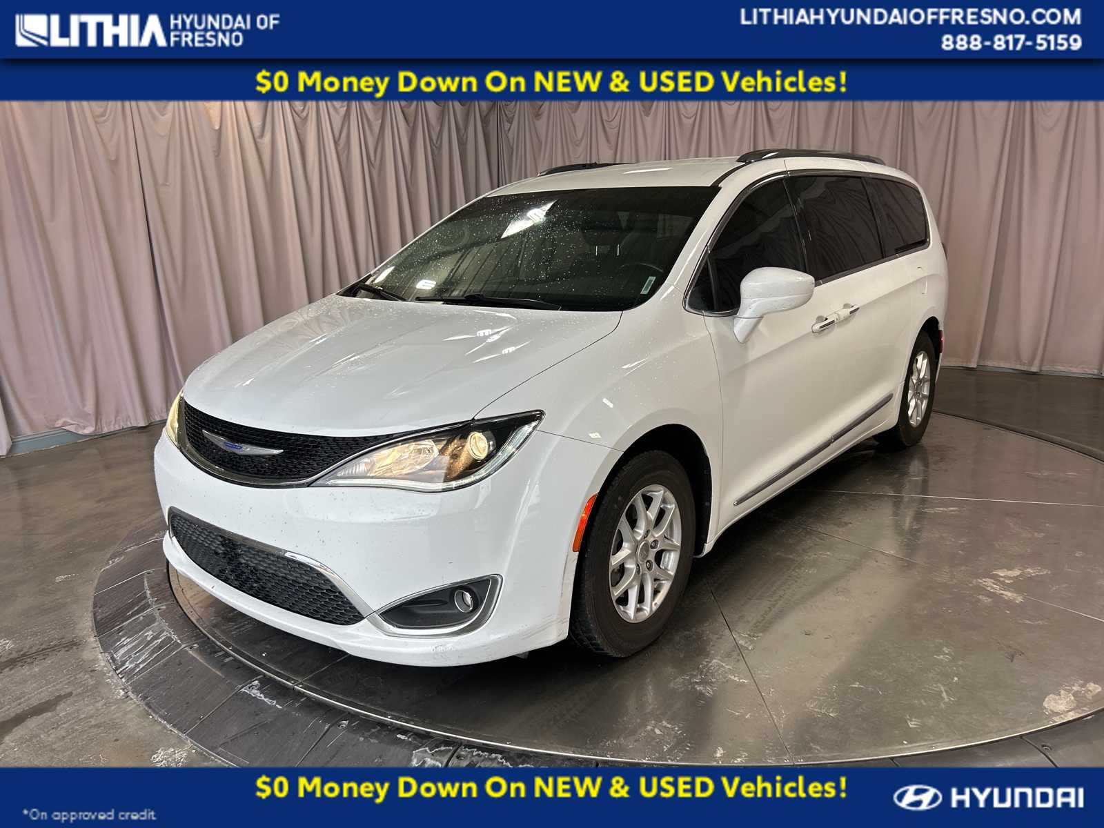 2020 Chrysler Pacifica Touring L -
                  Fresno, CA
