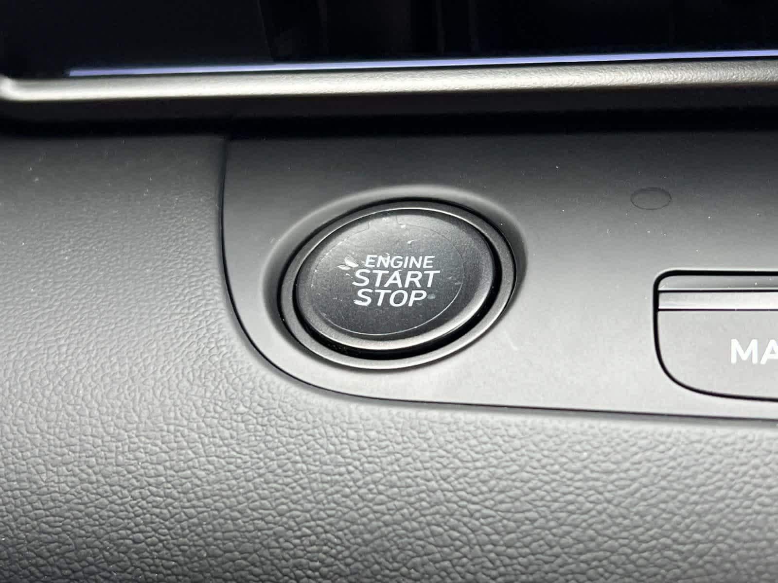 Thumbnail: 2025 Hyundai Elantra - 22