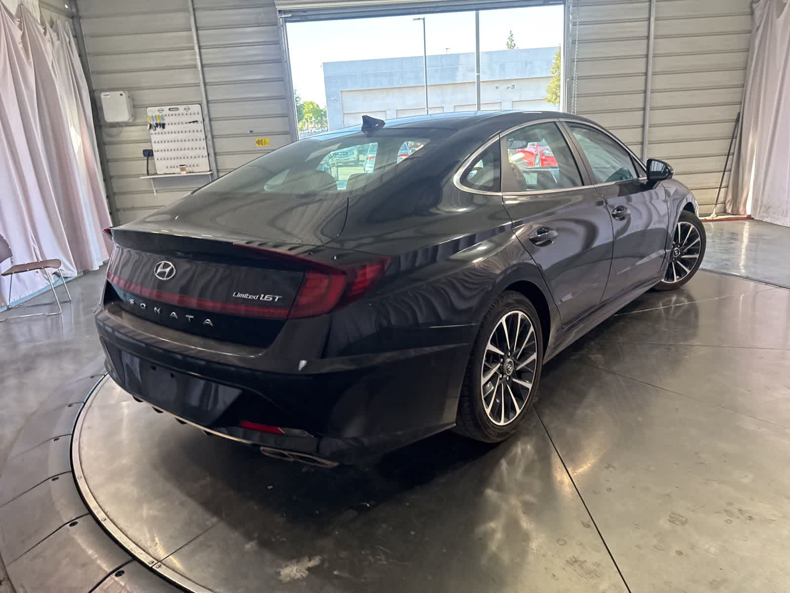 2023 Hyundai Sonata Limited photo 4