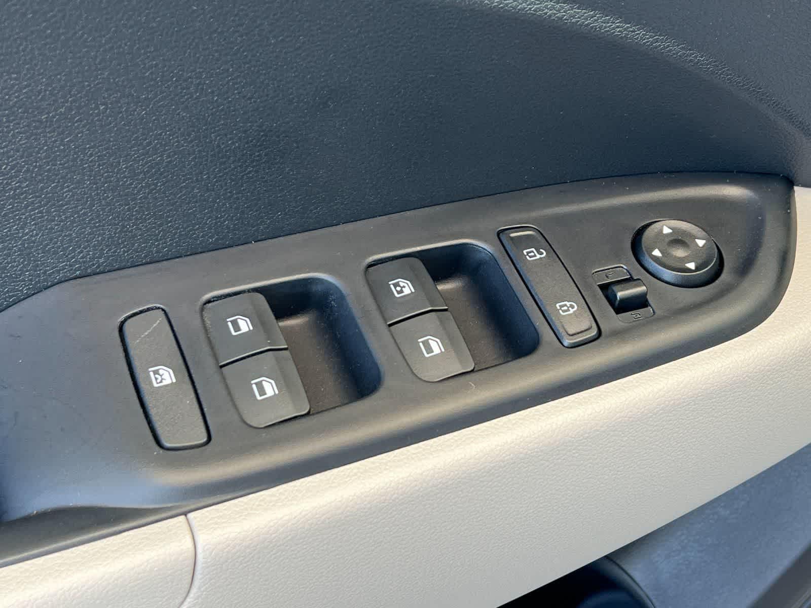 Thumbnail: 2026 Hyundai Venue - 11