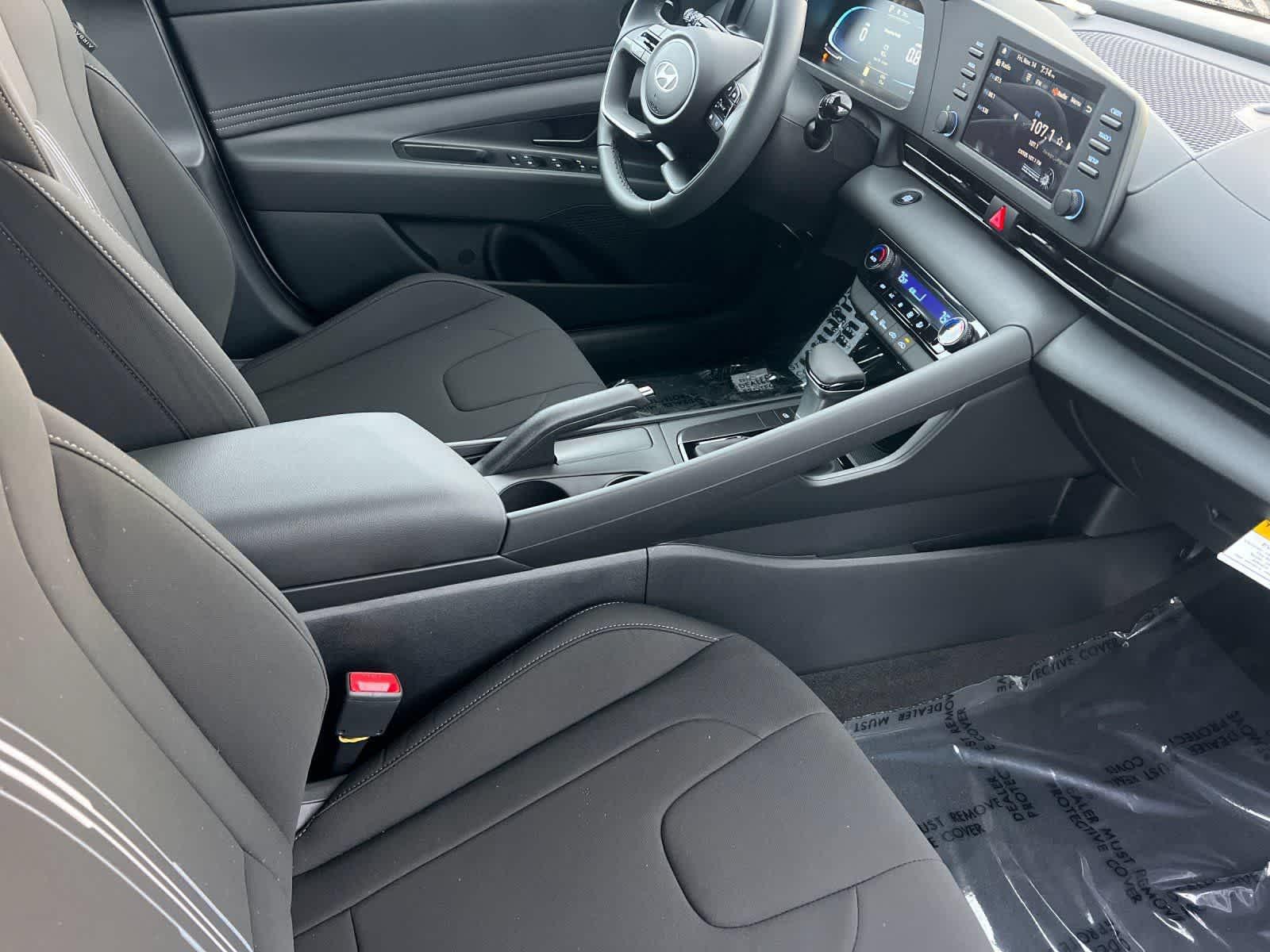 Thumbnail: 2026 Hyundai Elantra - 16