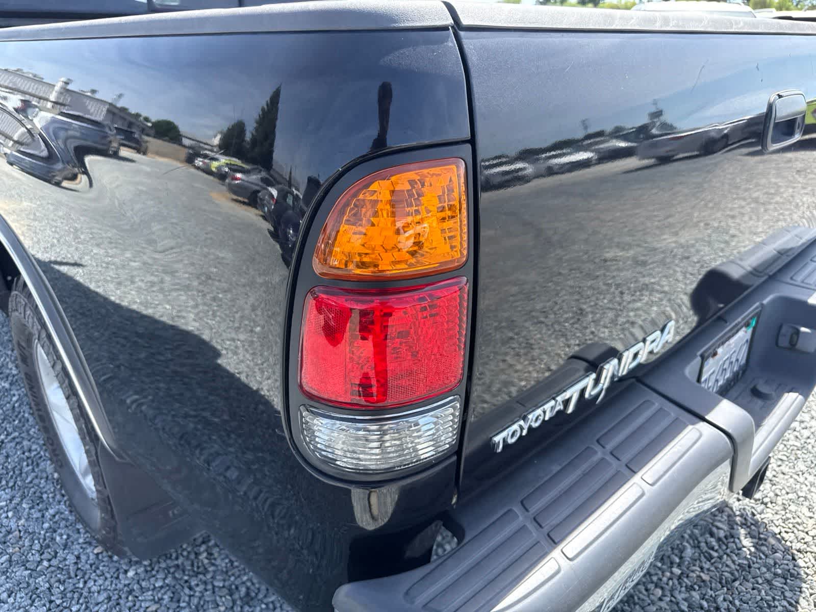 Thumbnail: 2003 Toyota Tundra - 13