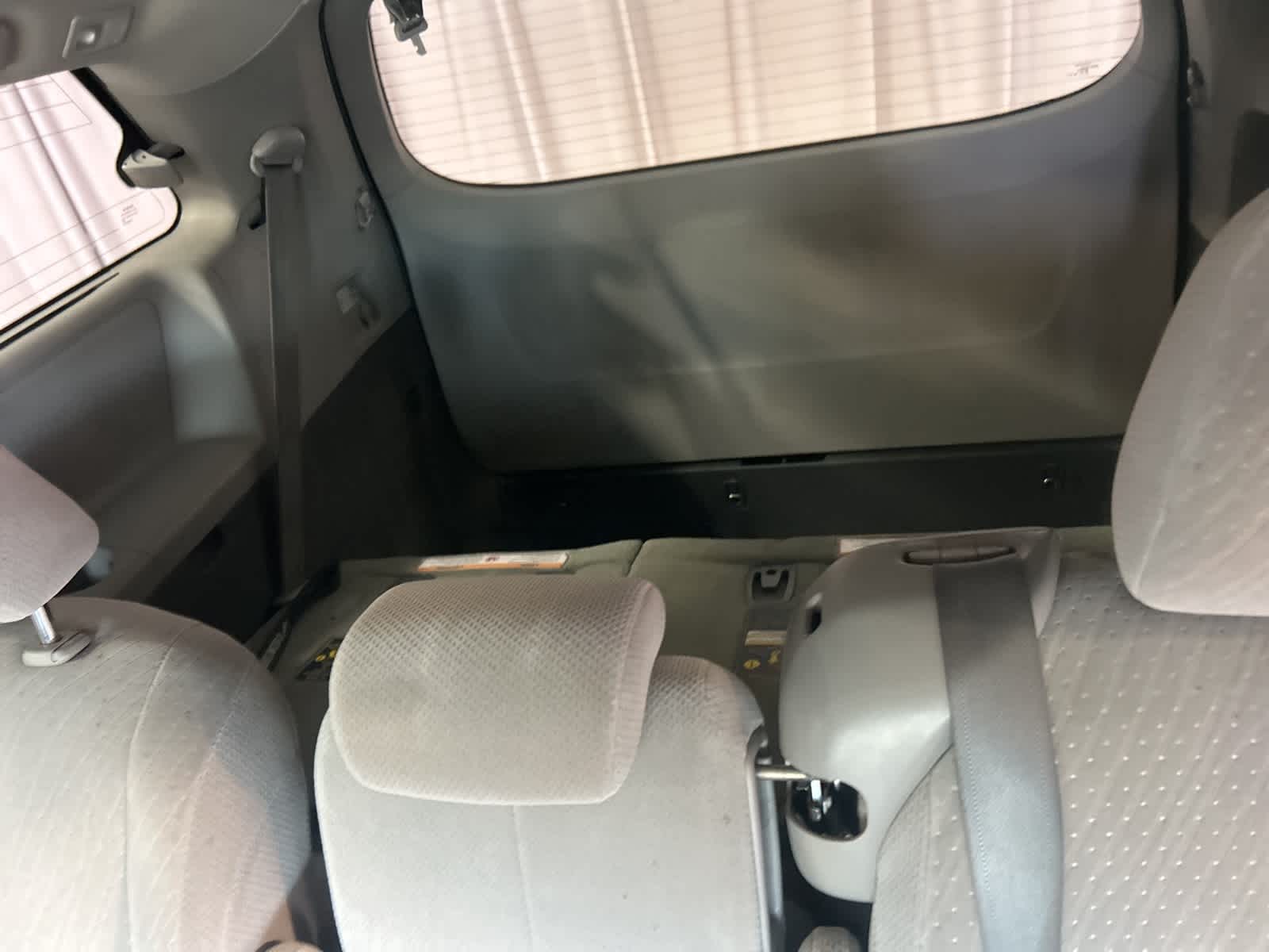 Thumbnail: 2017 Toyota Sienna - 19